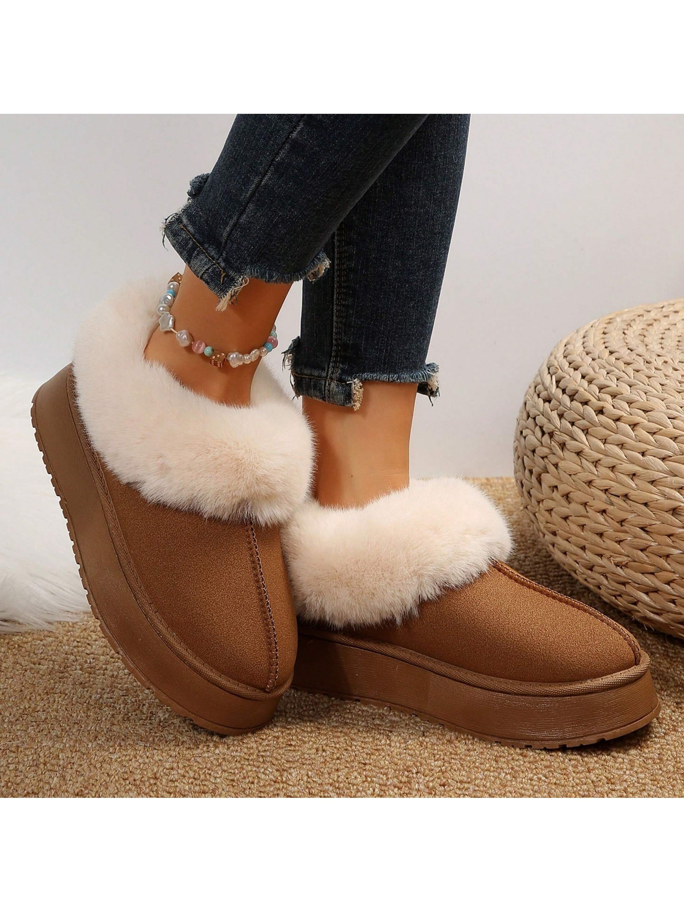 In Brown Women Fashion Boots