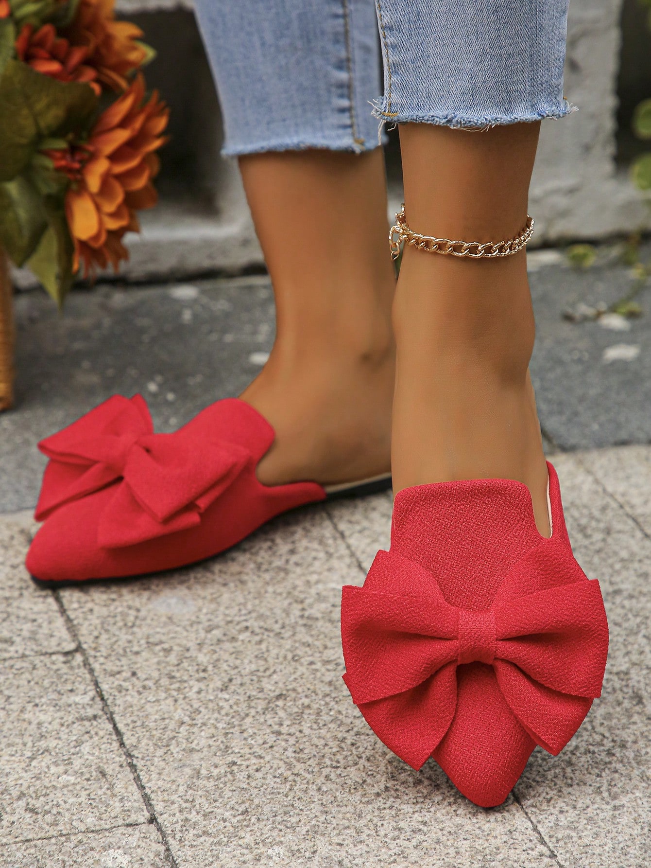 In Red Women Flats