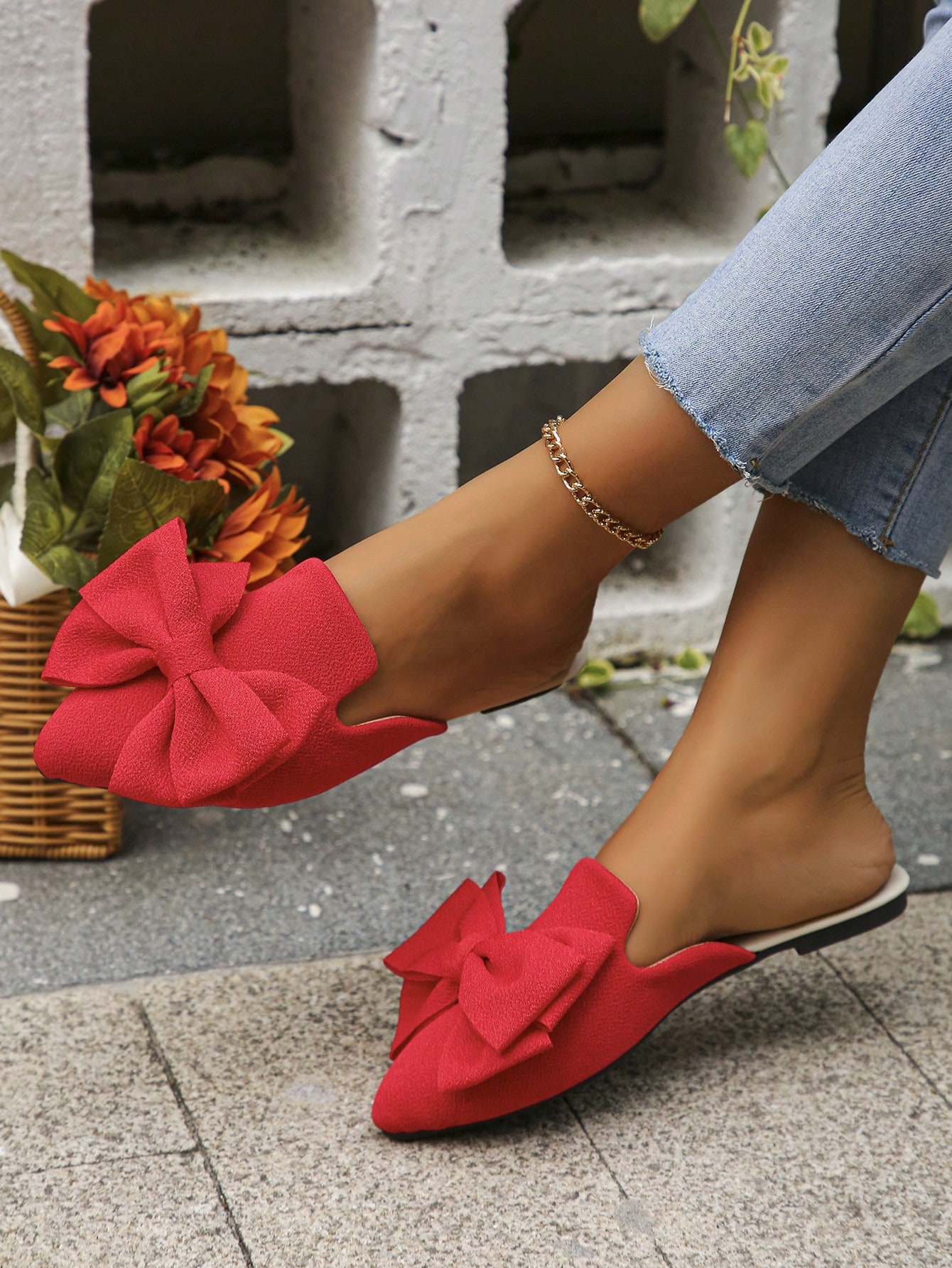 In Red Women Flats