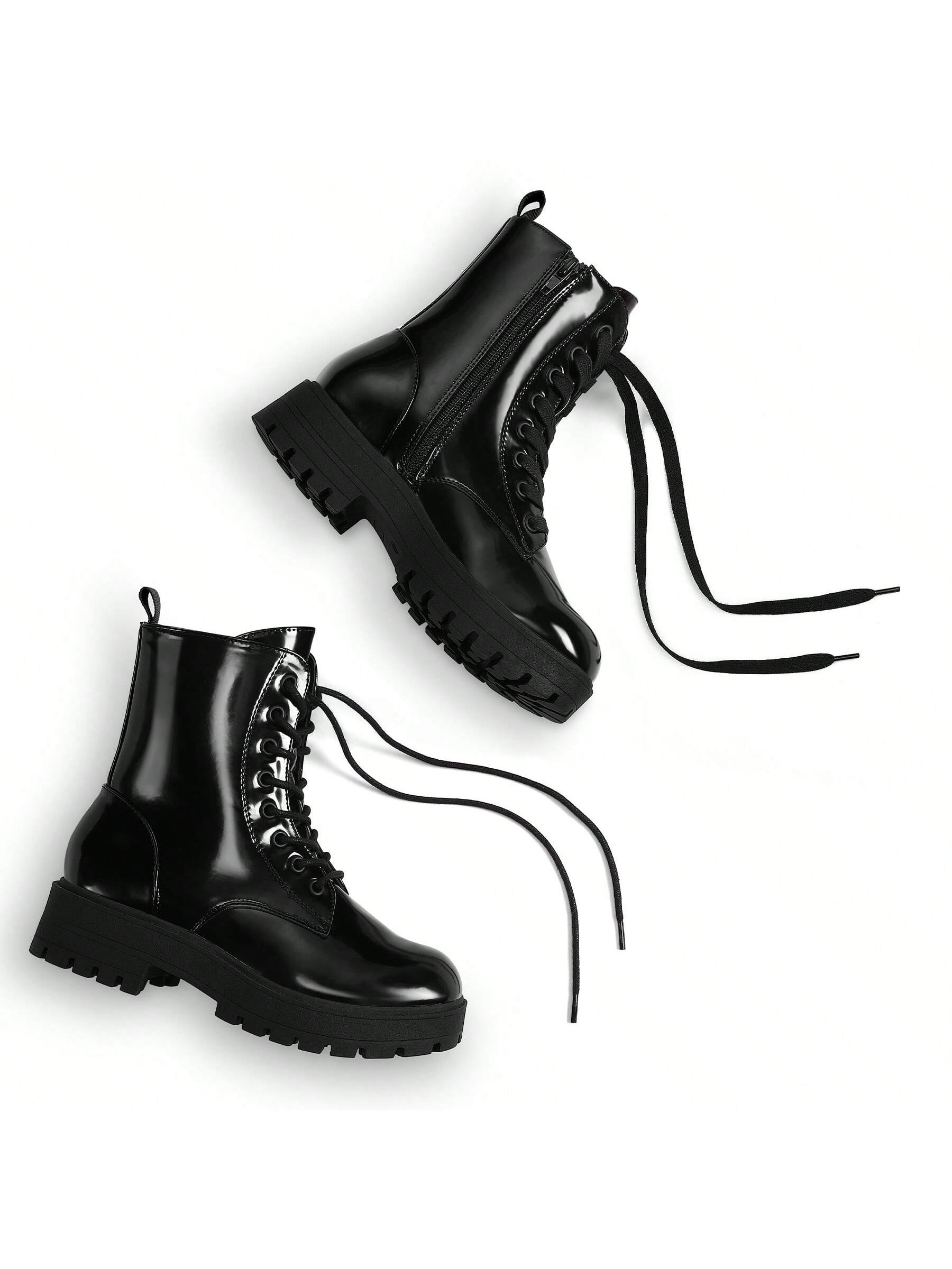 In Black and White Women Ankle Boots & Booties