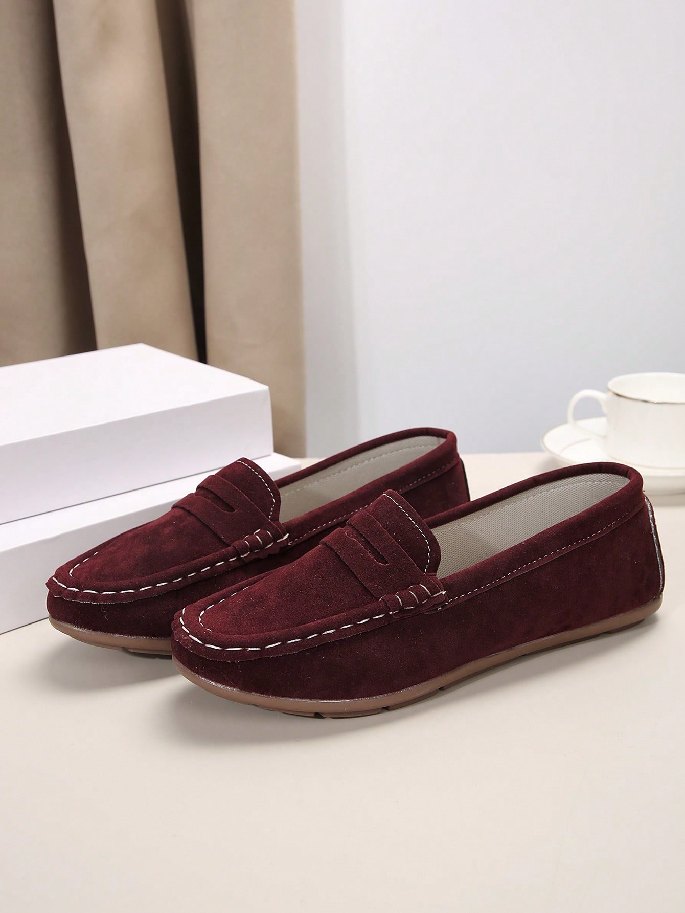 In Burgundy Women Flats