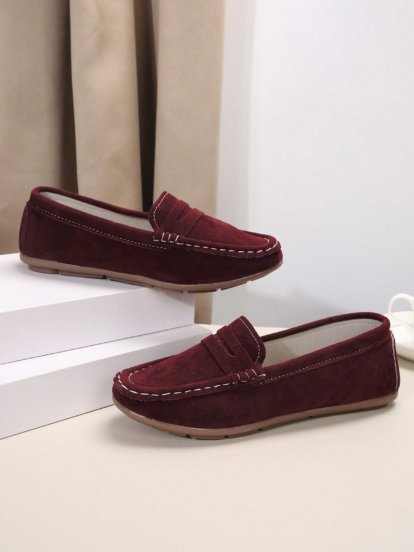 In Burgundy Women Flats