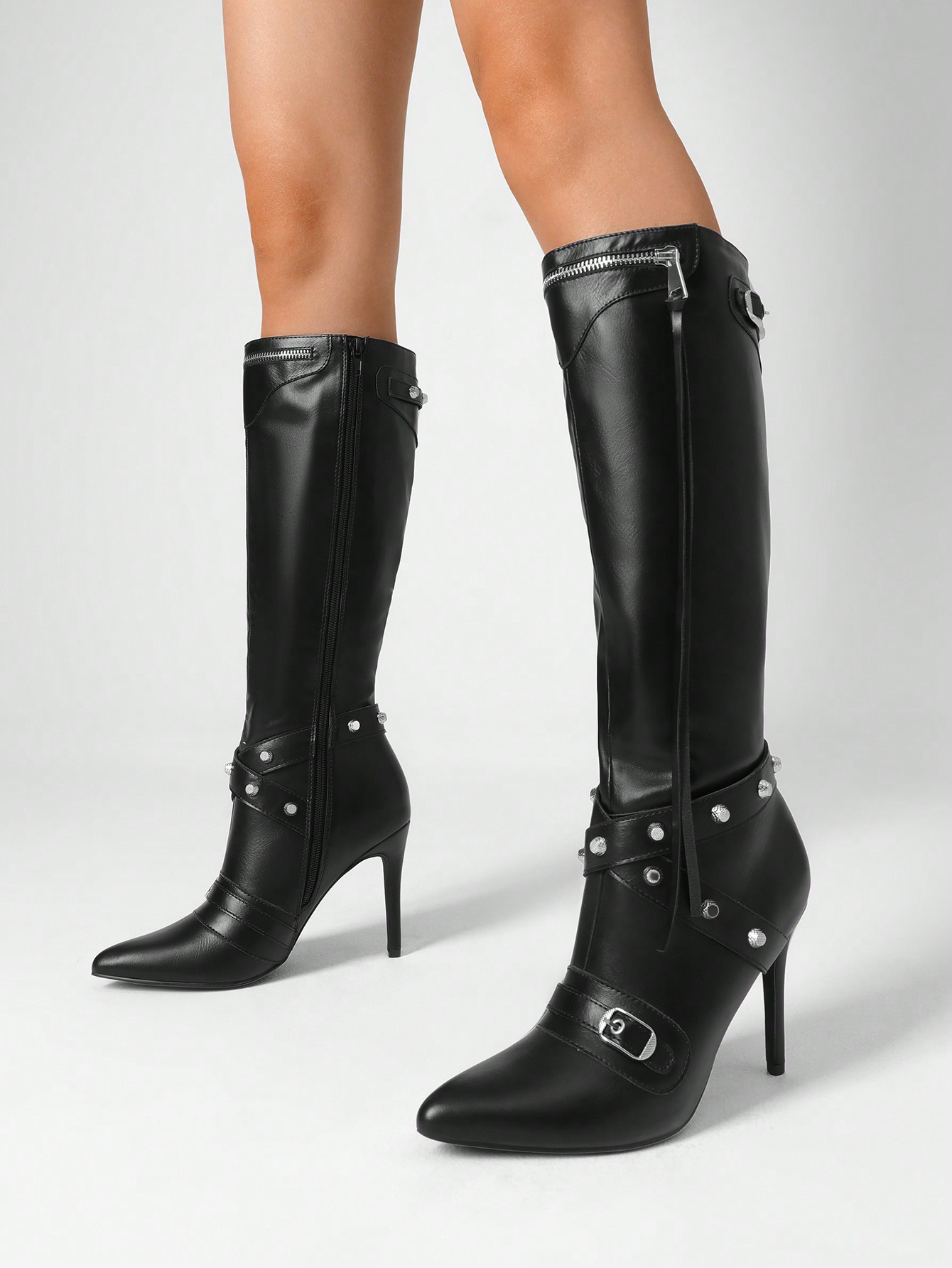 In Black Women Knee-High Boots