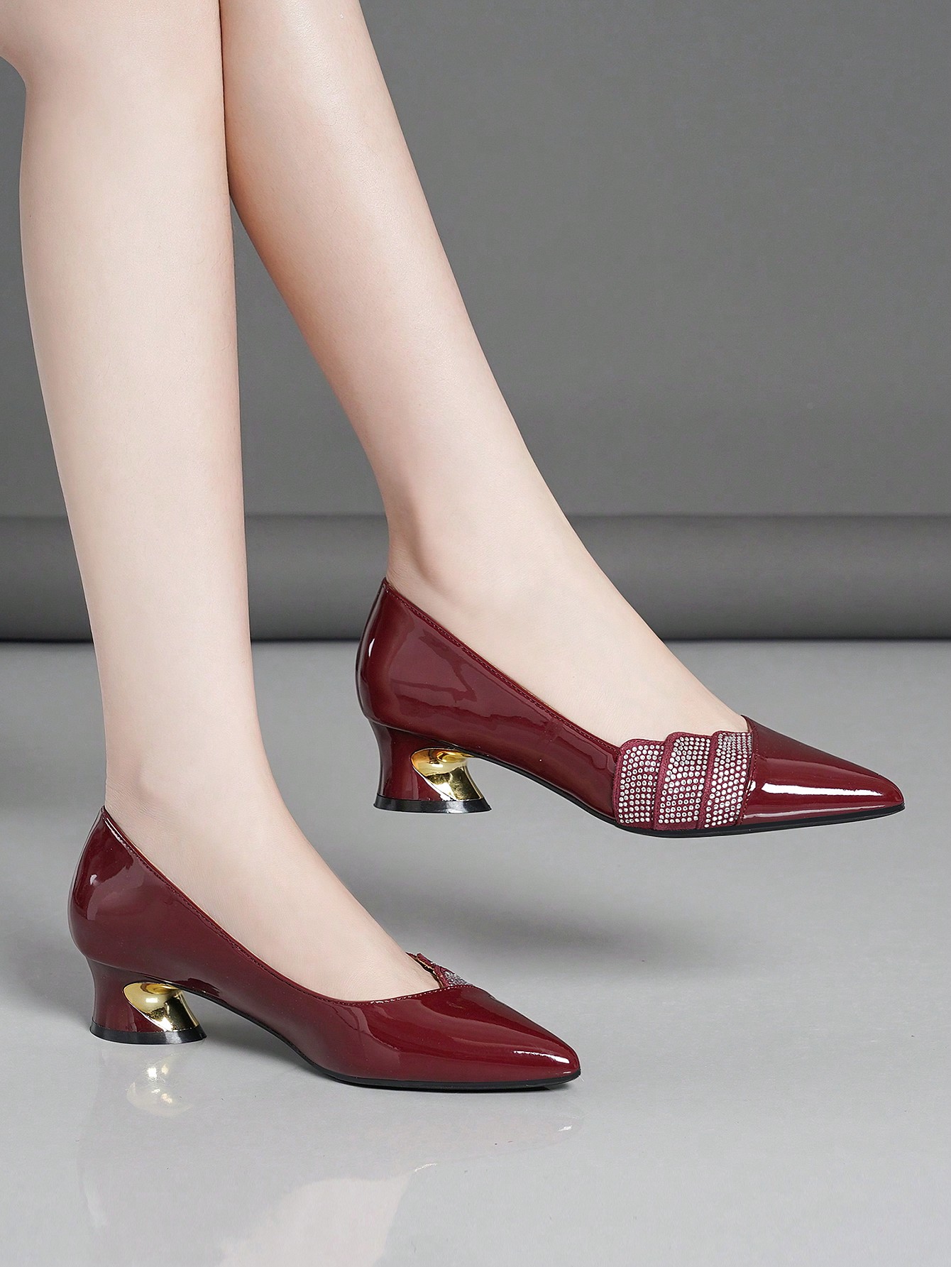 In Burgundy Women Pumps