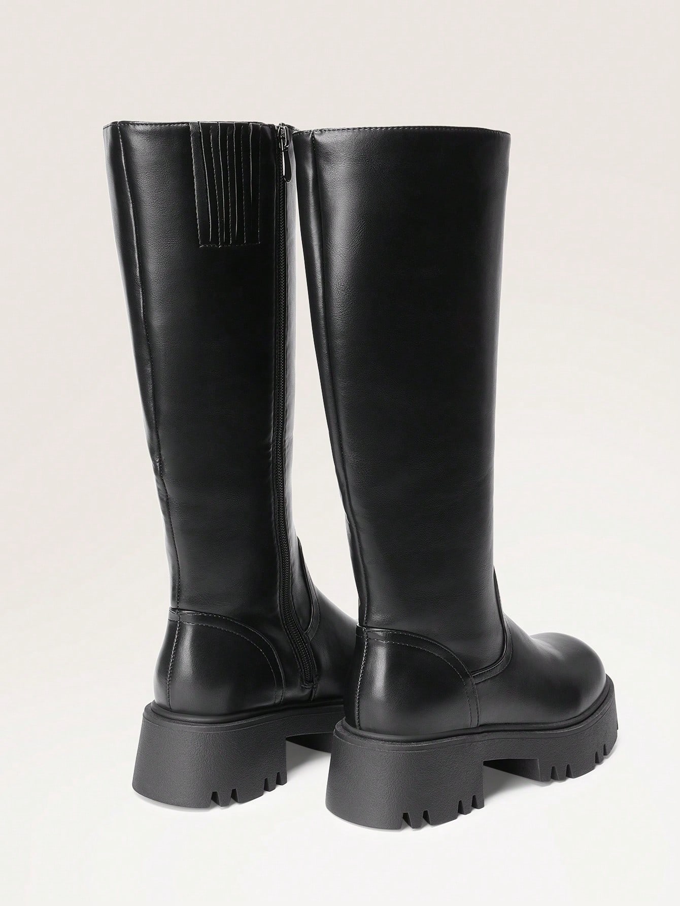 In Black Women Knee-High Boots