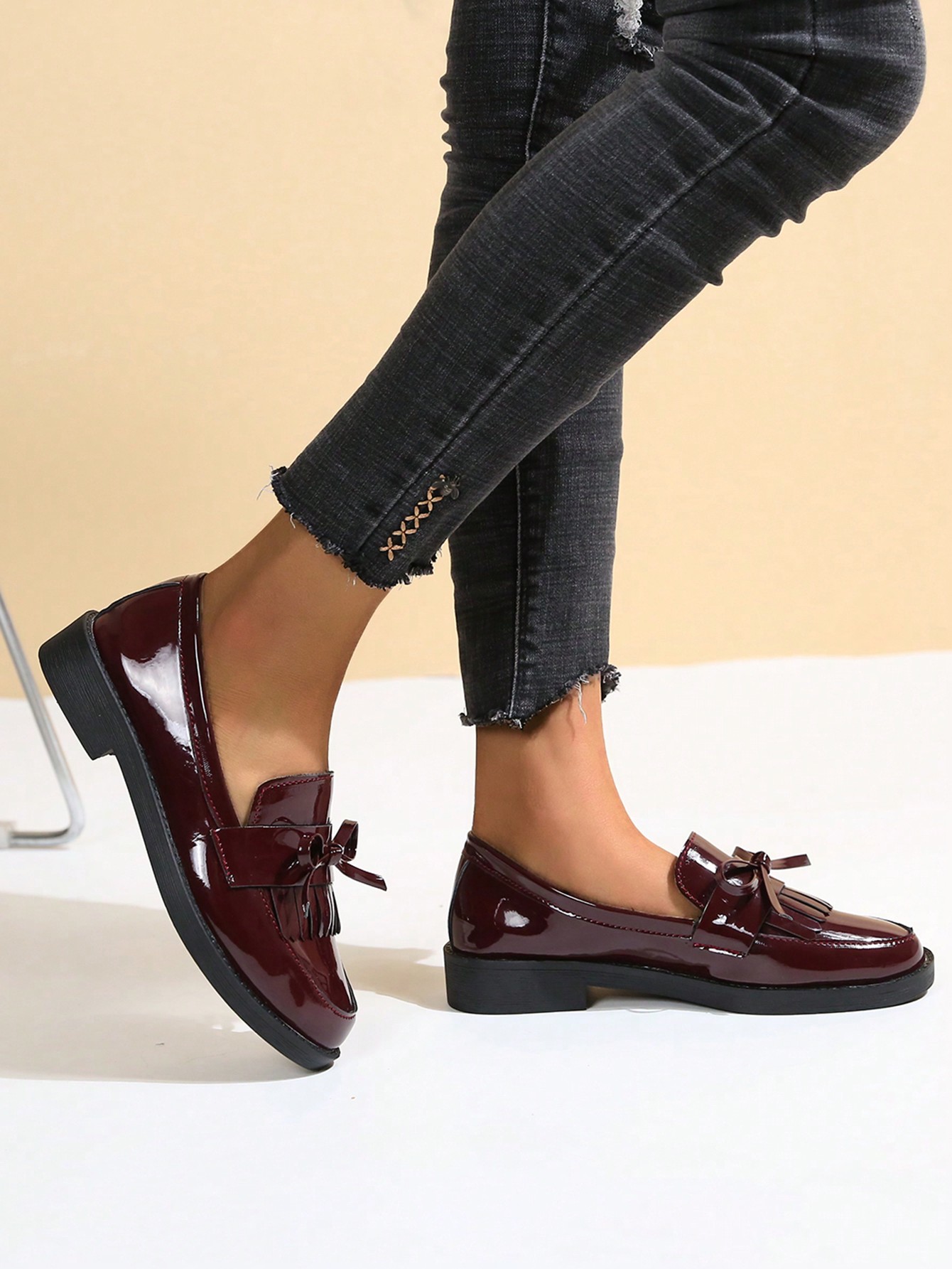 In Burgundy Women Shoes