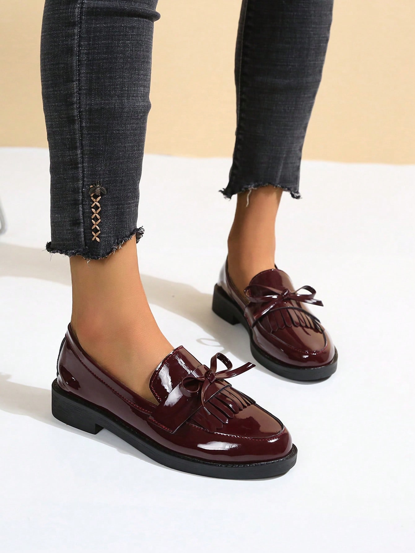 In Burgundy Women Shoes