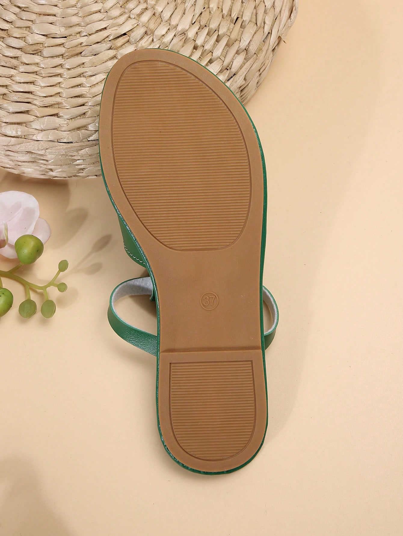 In Green Women Flat Sandals