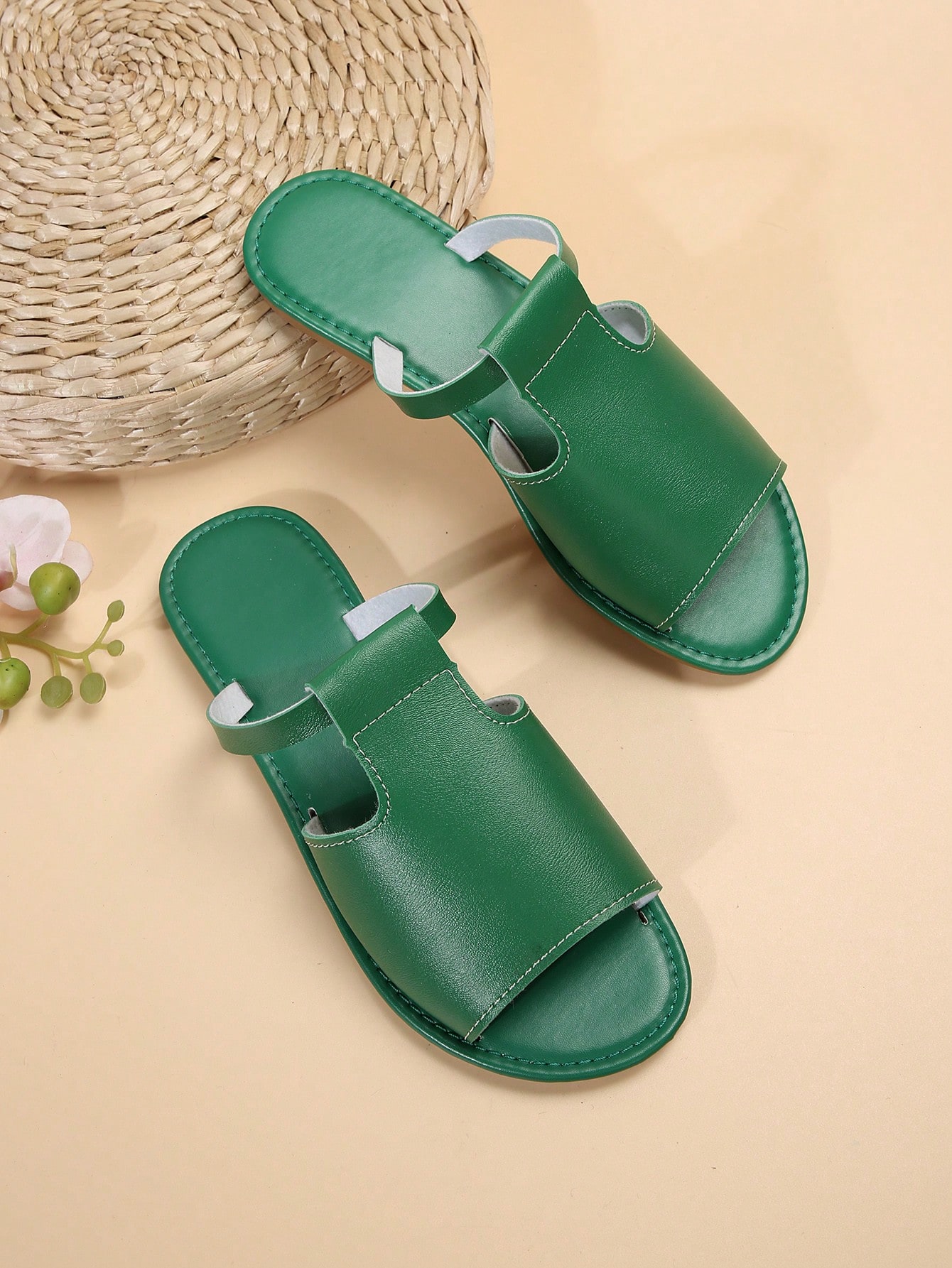 In Green Women Flat Sandals