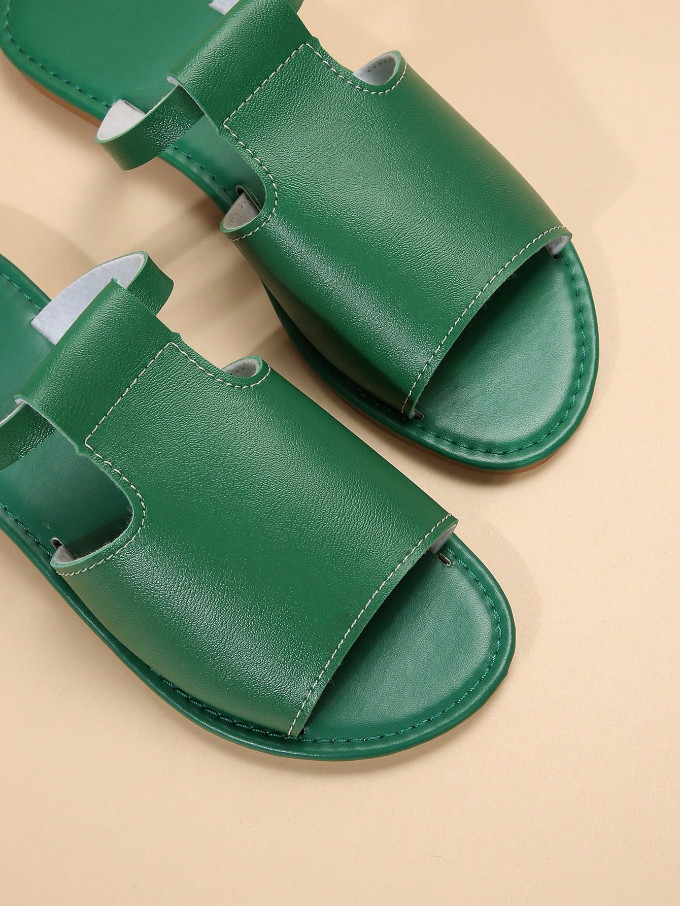 In Green Women Flat Sandals