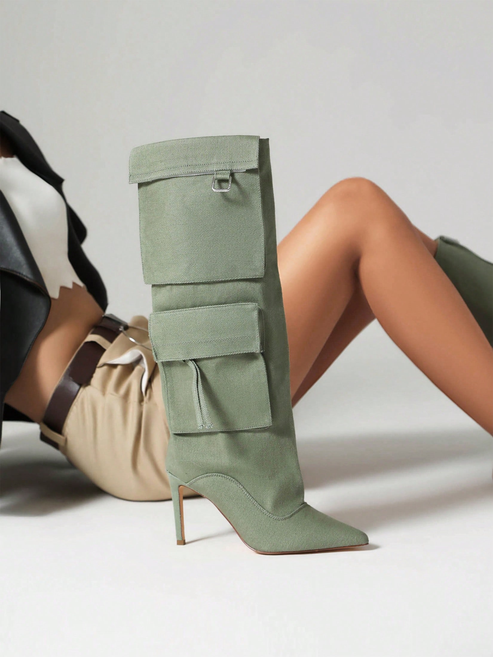 In Green Women Fashion Boots