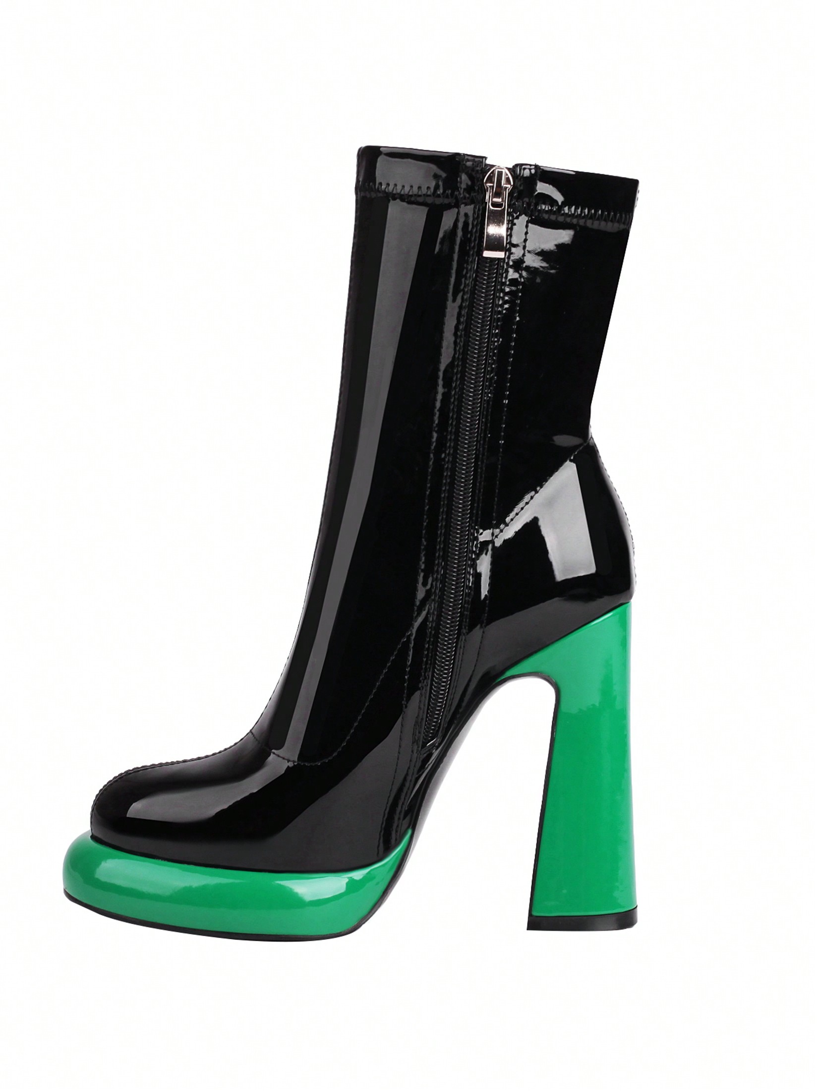 In Green Women Fashion Boots