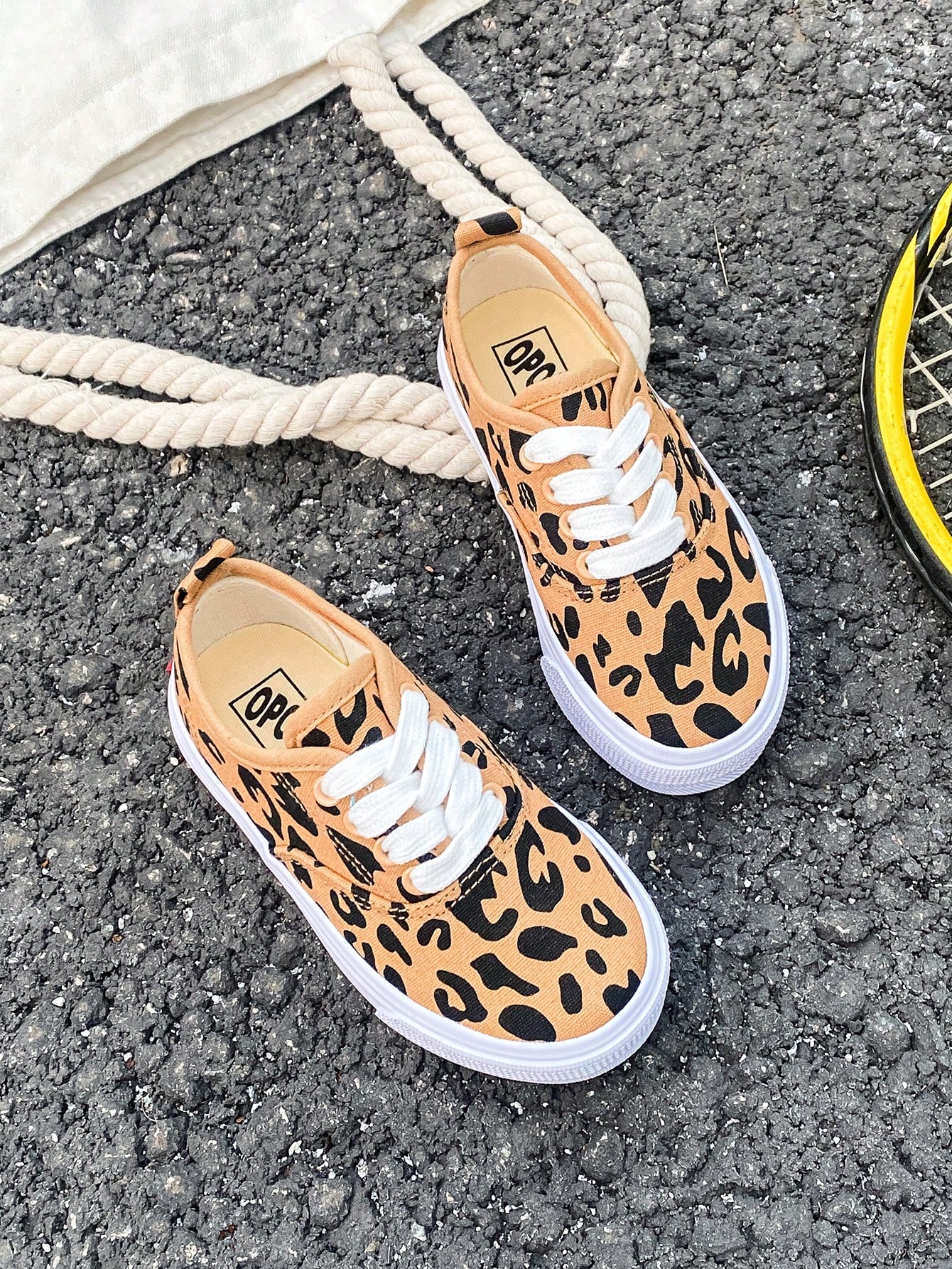 Kids Sneakers