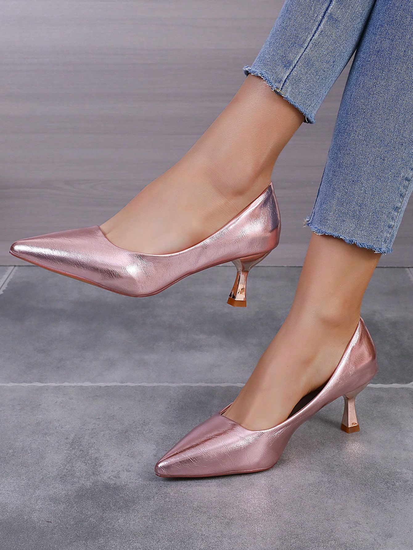 In Pink Women Pumps