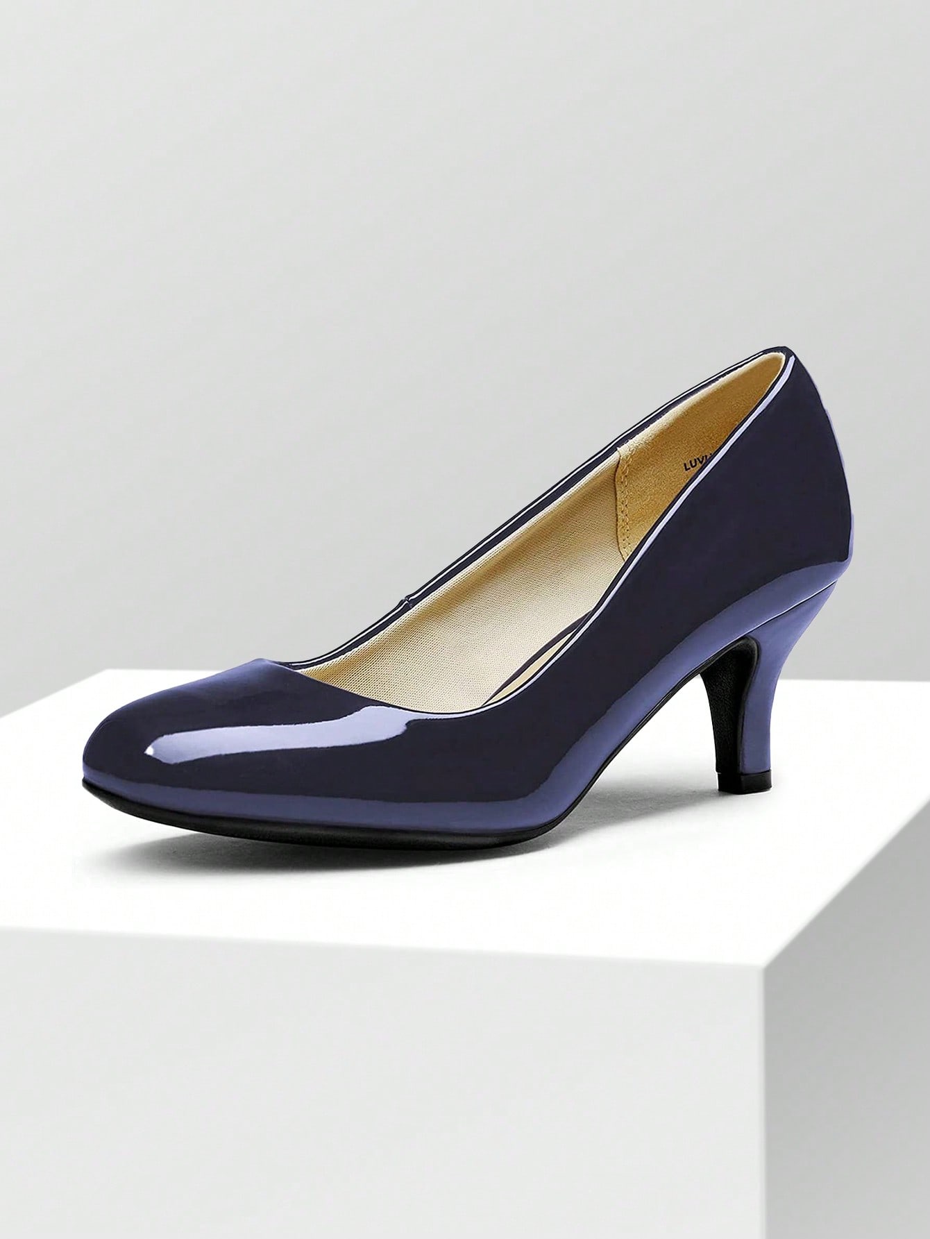 In Navy Blue Women Pumps