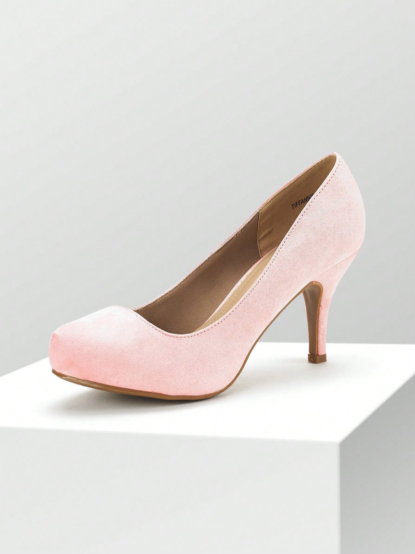 In Pink Women Pumps