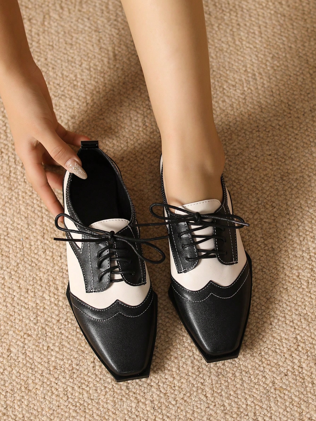 In Black and White Women Flats