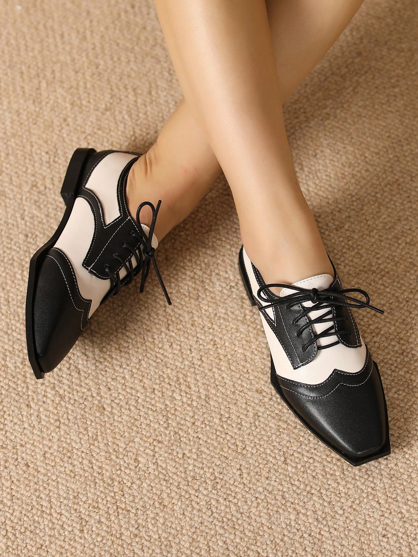 In Black and White Women Flats