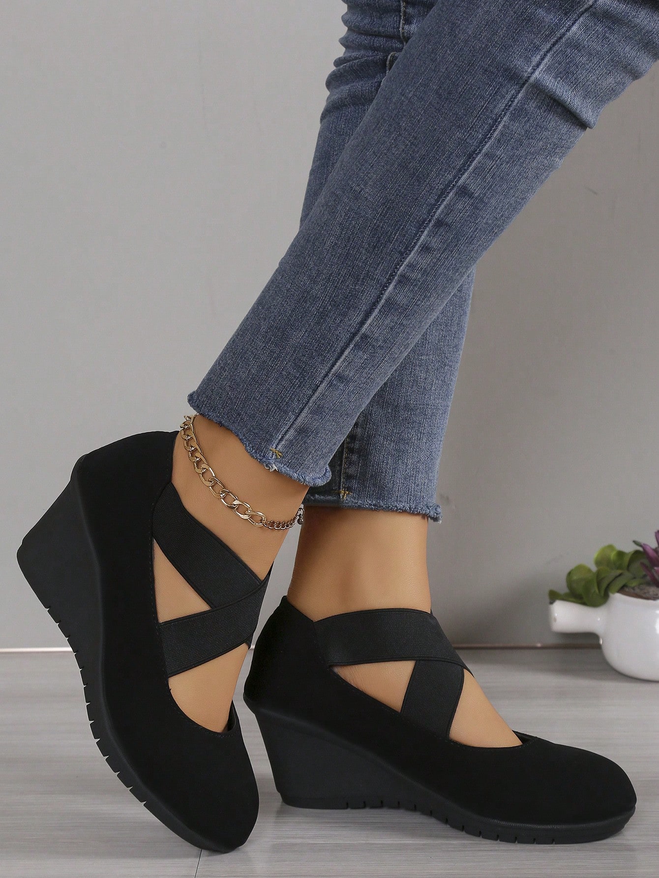 In Black Women Wedges & Flatform