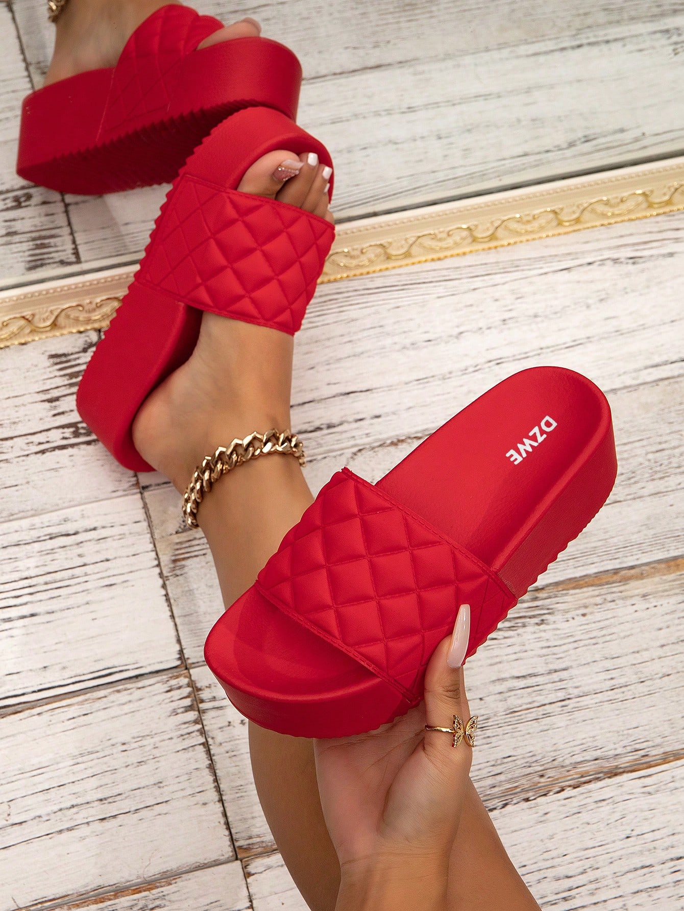 Women Platforms & Wedge Sandals