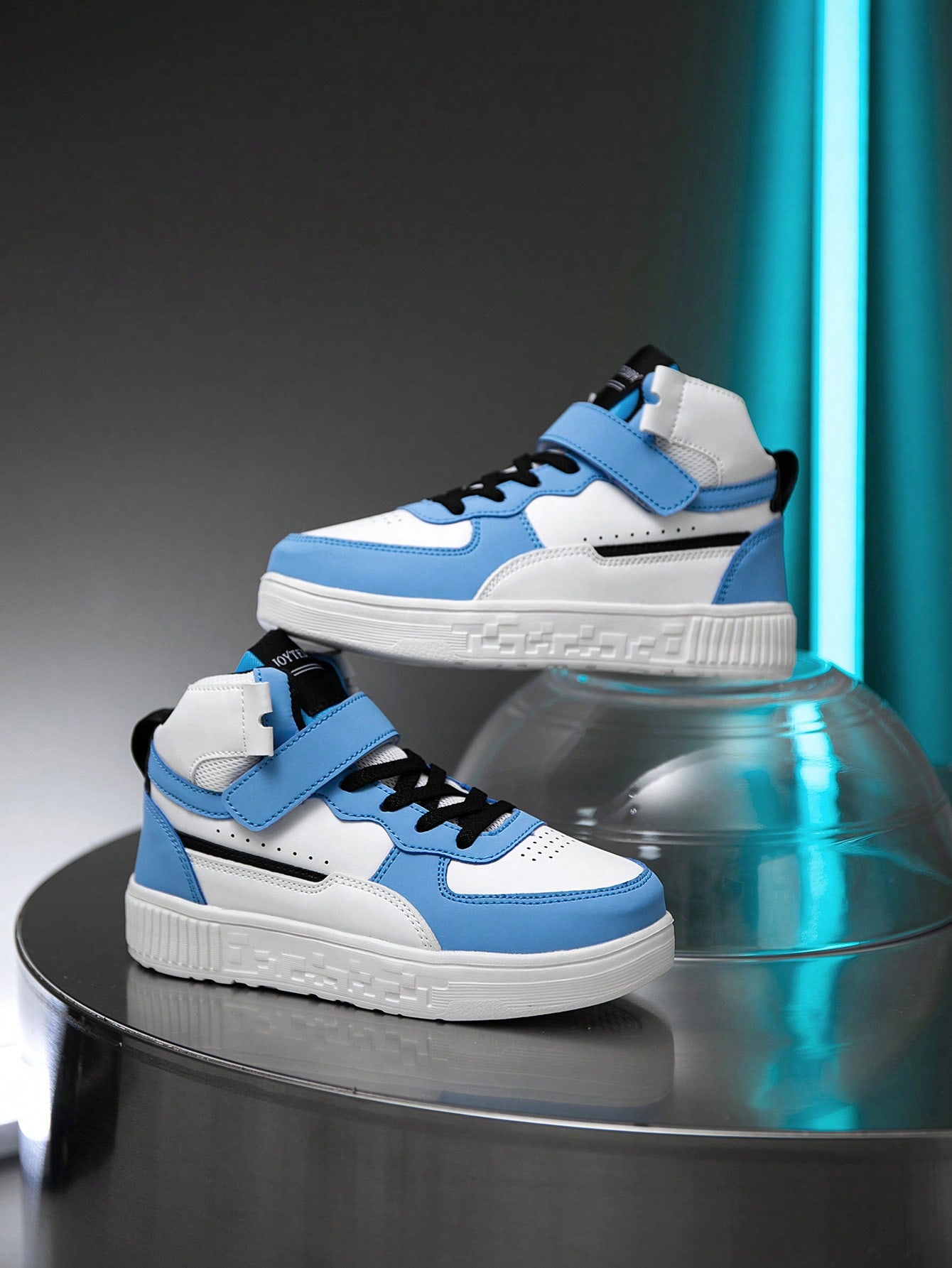 Teen Sneakers