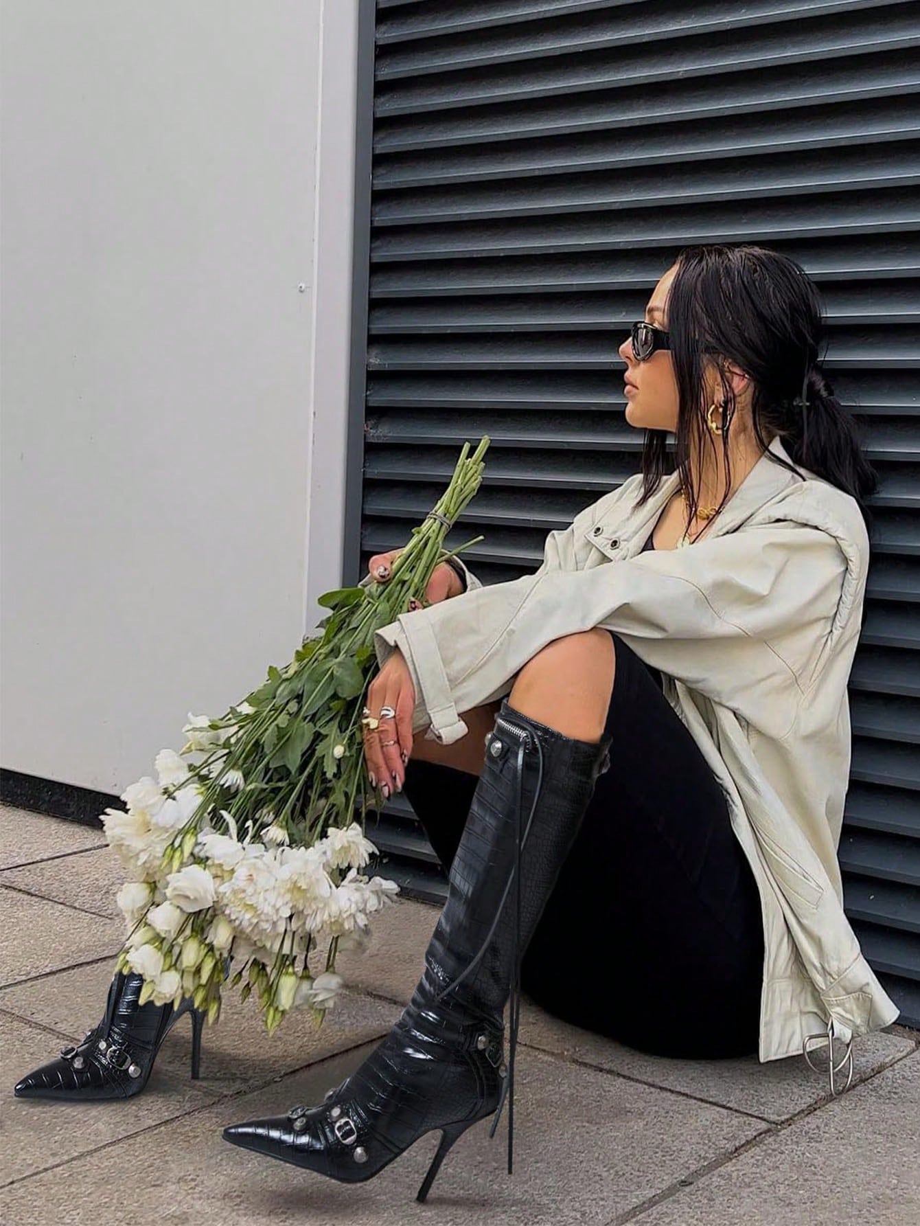 In Black Women Knee-High Boots