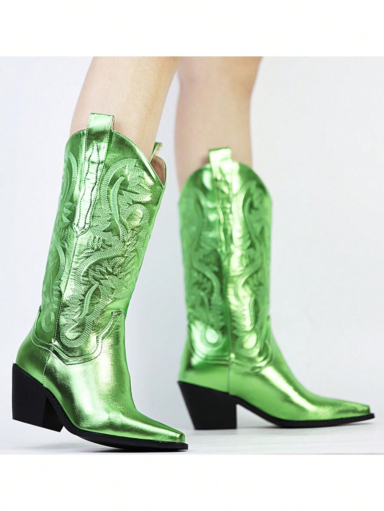 In Green Women Fashion Boots