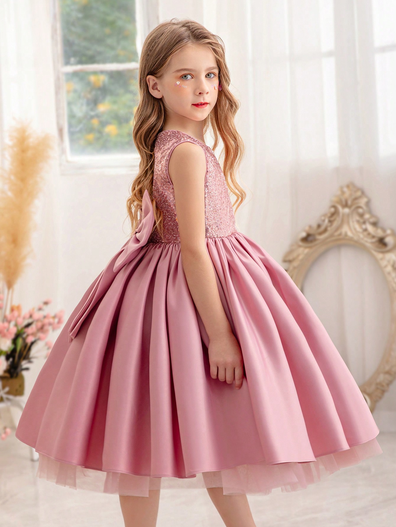 Young Girls Partywear