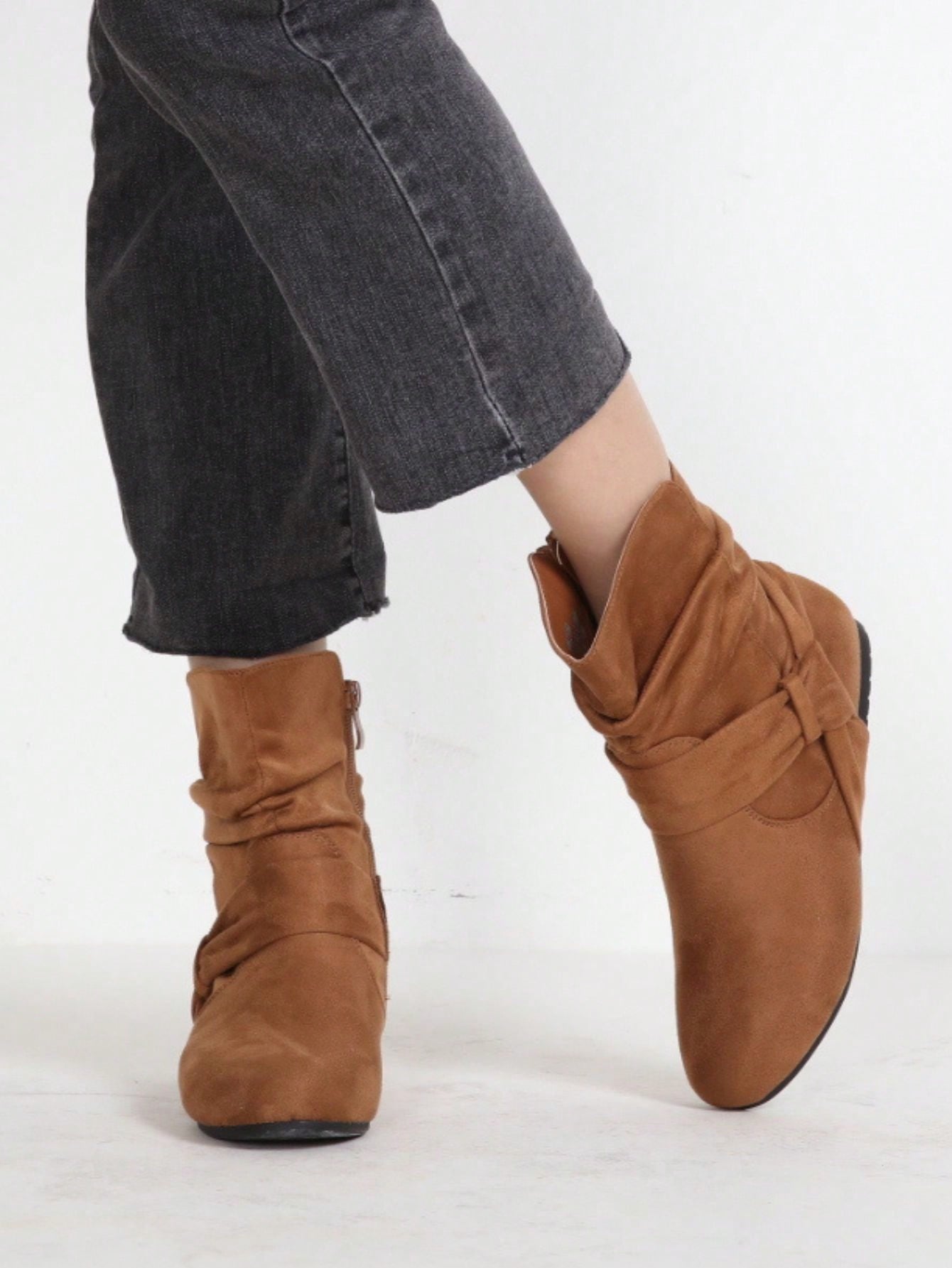 In Camel Women Fashion Boots