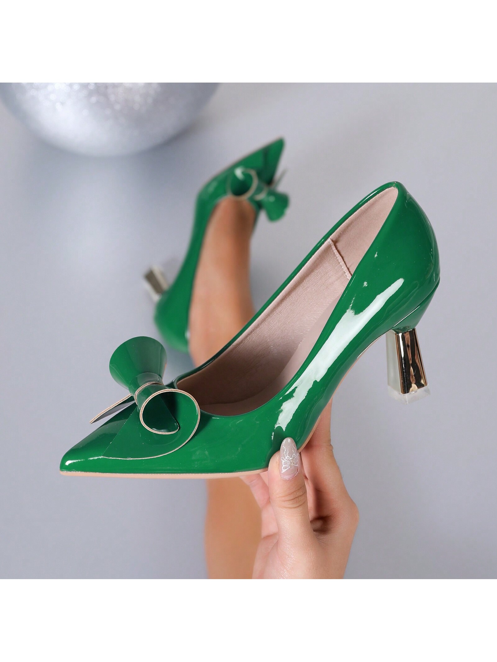 In Green Women Pumps