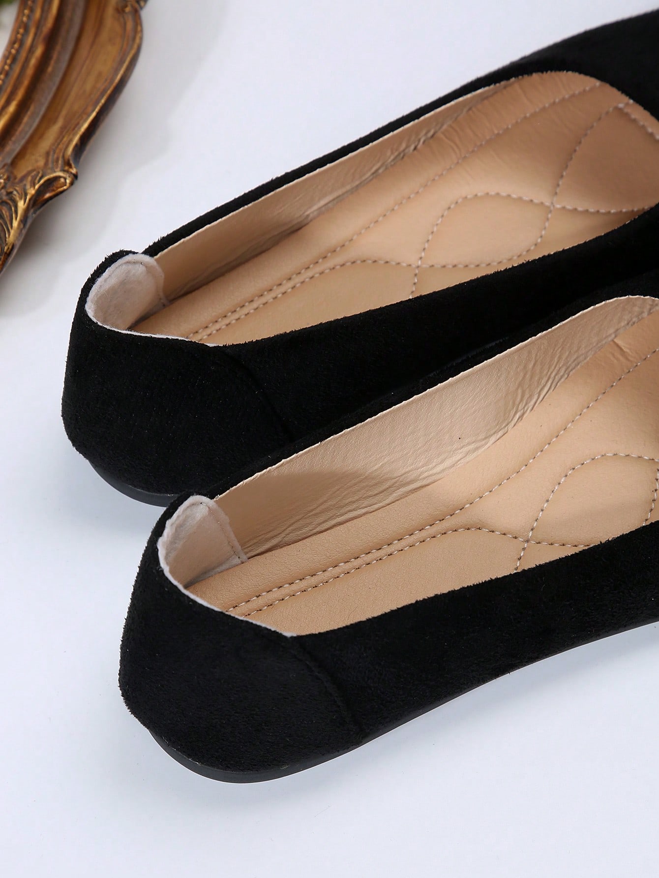 In Black Women Flats