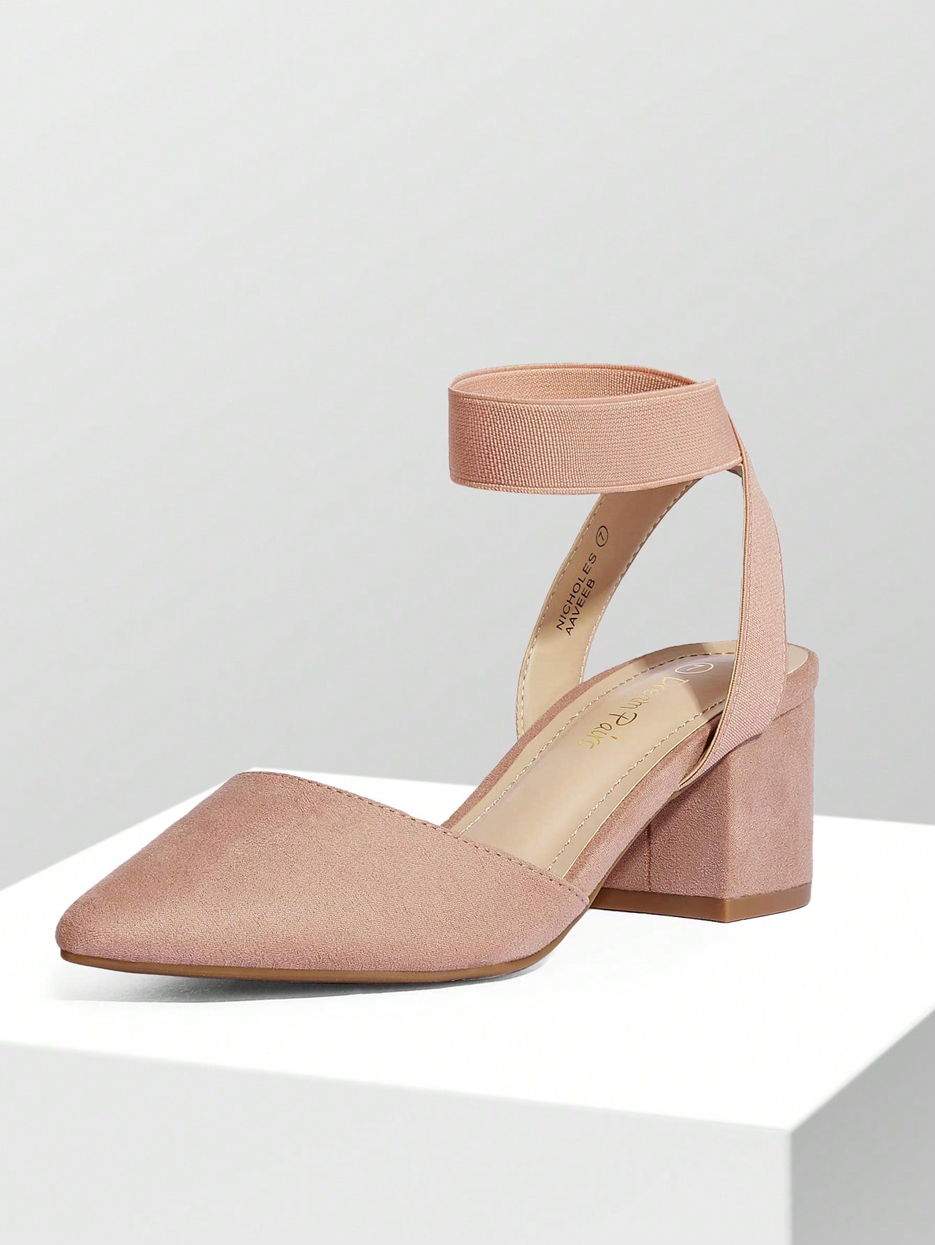 In Dusty Pink Women Pumps