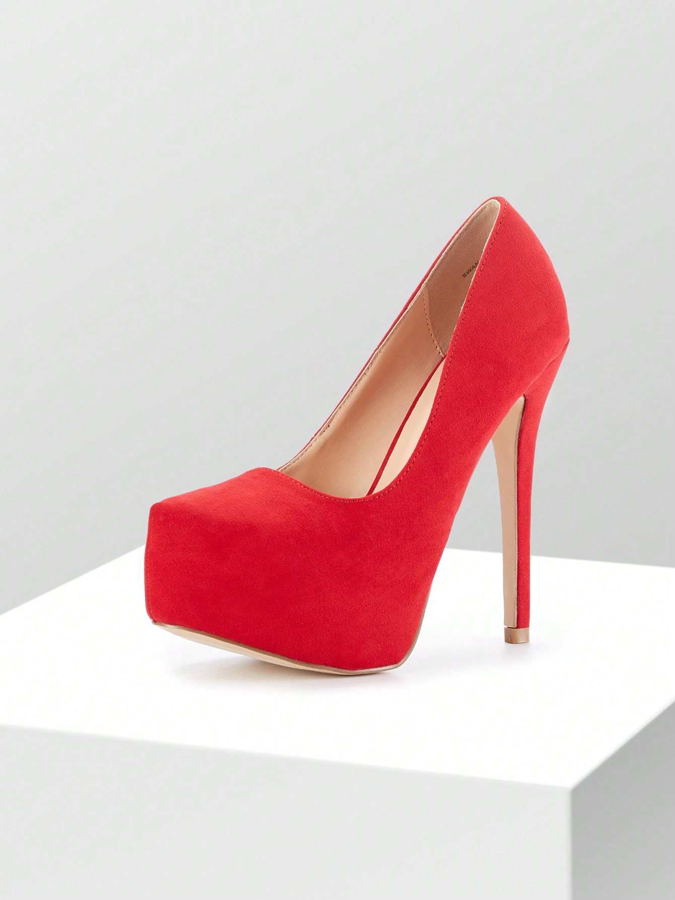 In Red Women Pumps