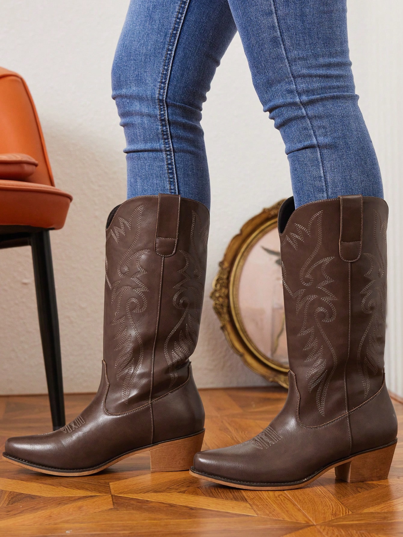 In Brown Women Mid-Calf Boots