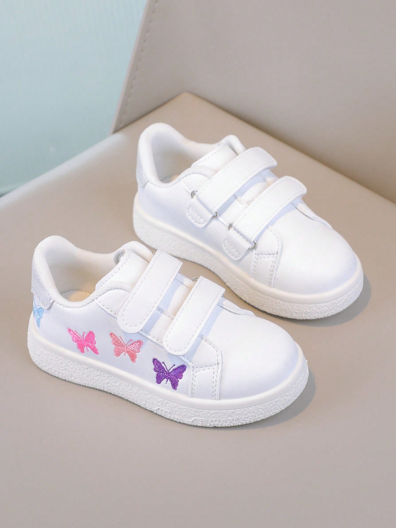 Kids Sneakers