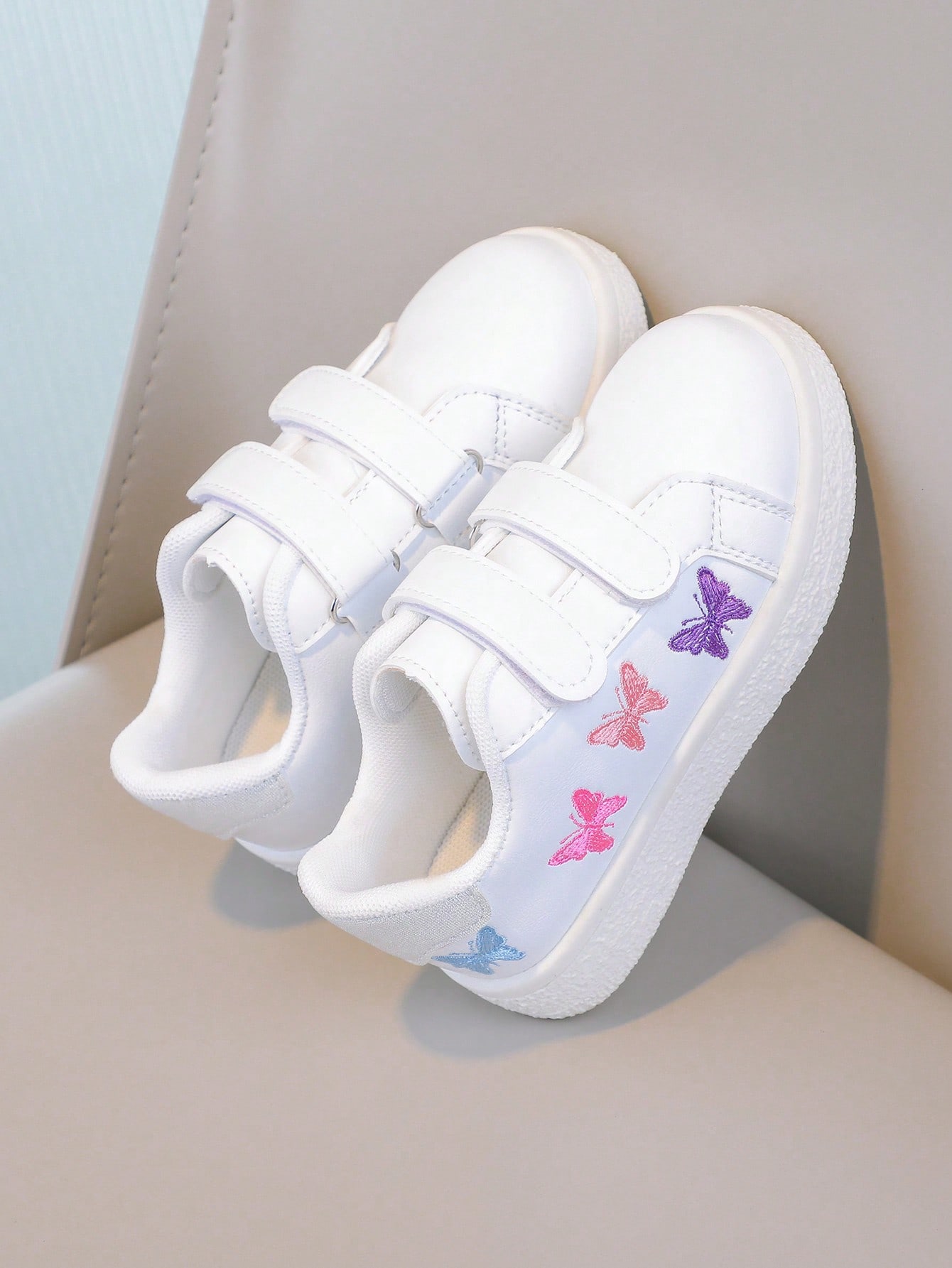 Kids Sneakers