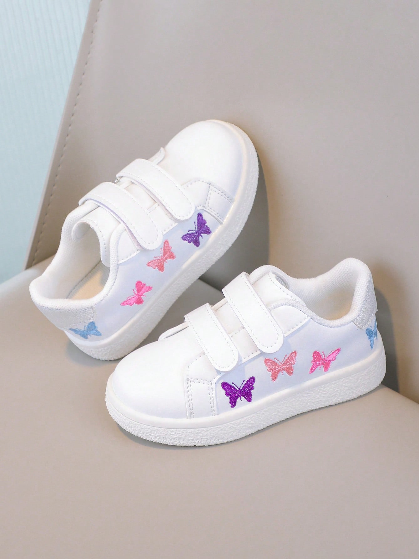 Kids Sneakers