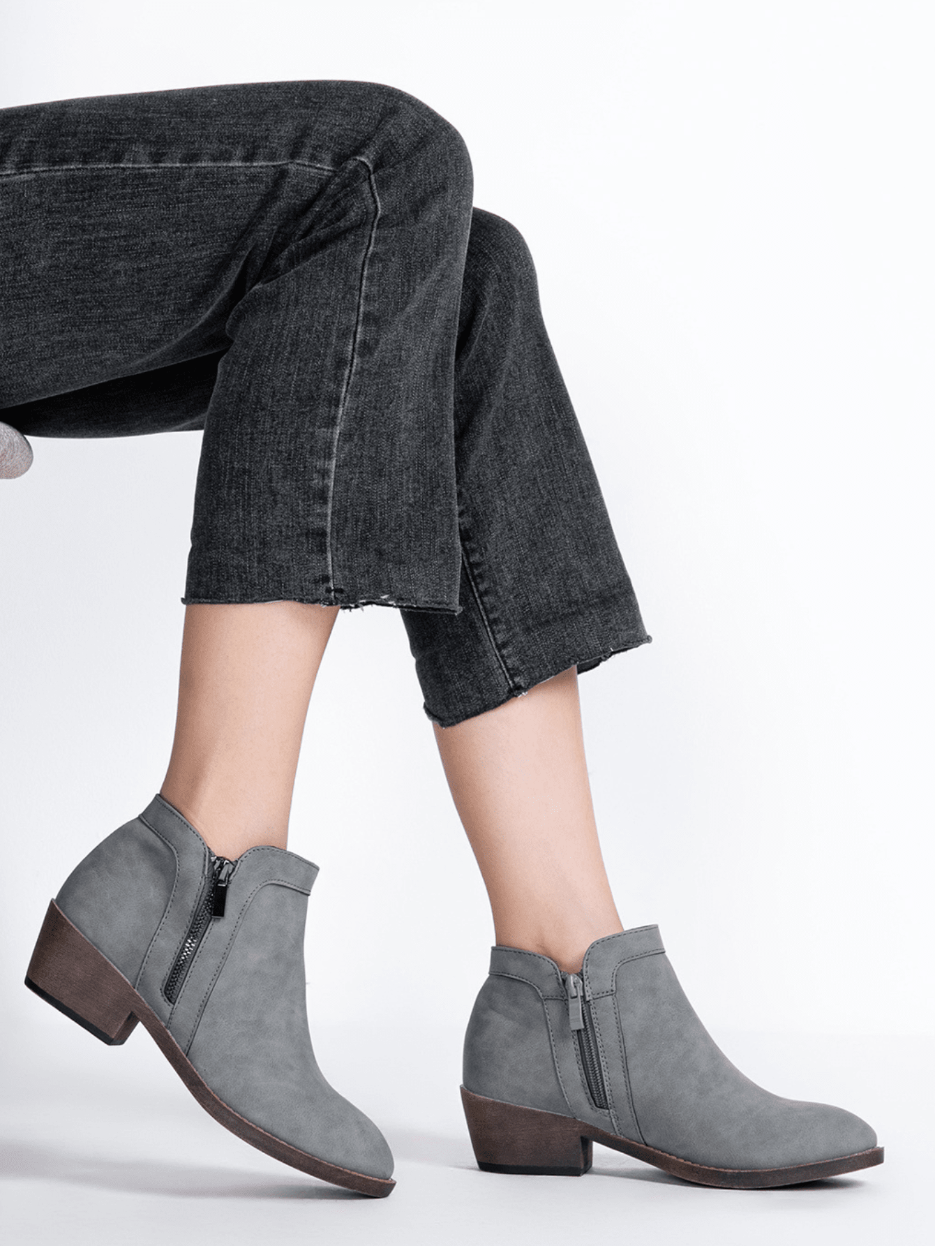 In Grey Women Ankle Boots & Booties