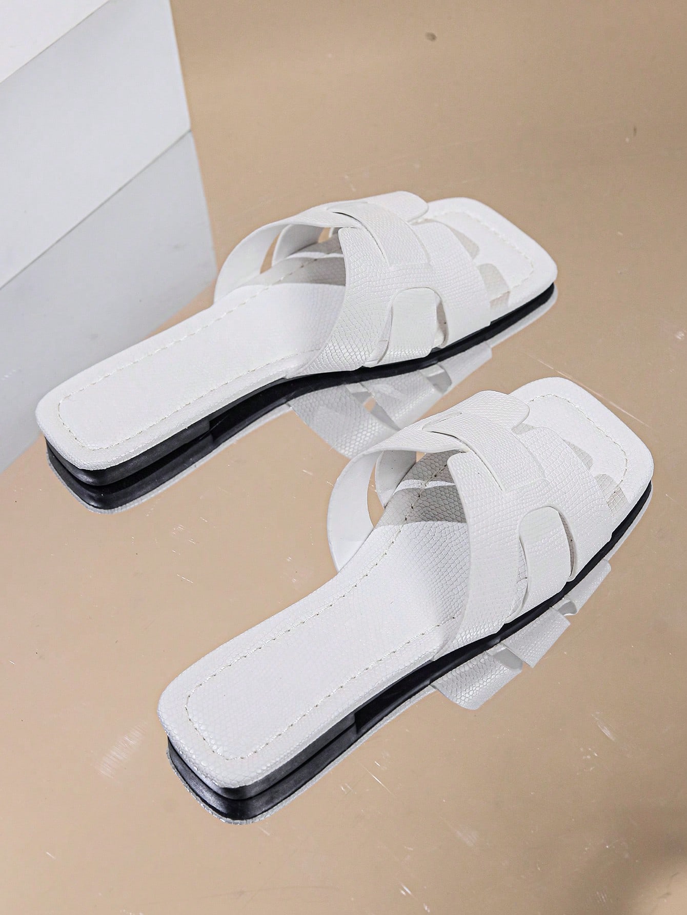 Teen Flat Sandals