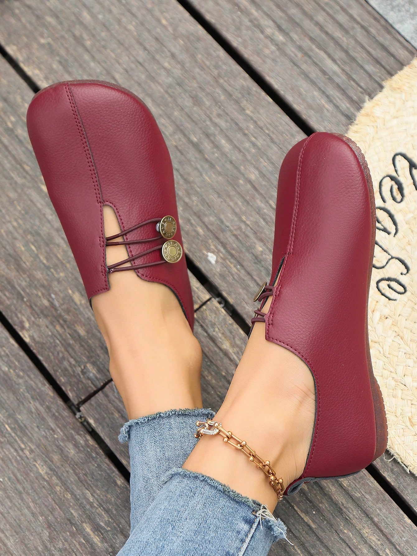 In Burgundy Women Flats