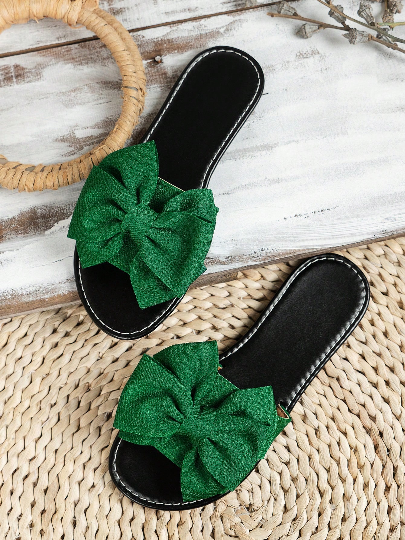 In Green Women Shoes