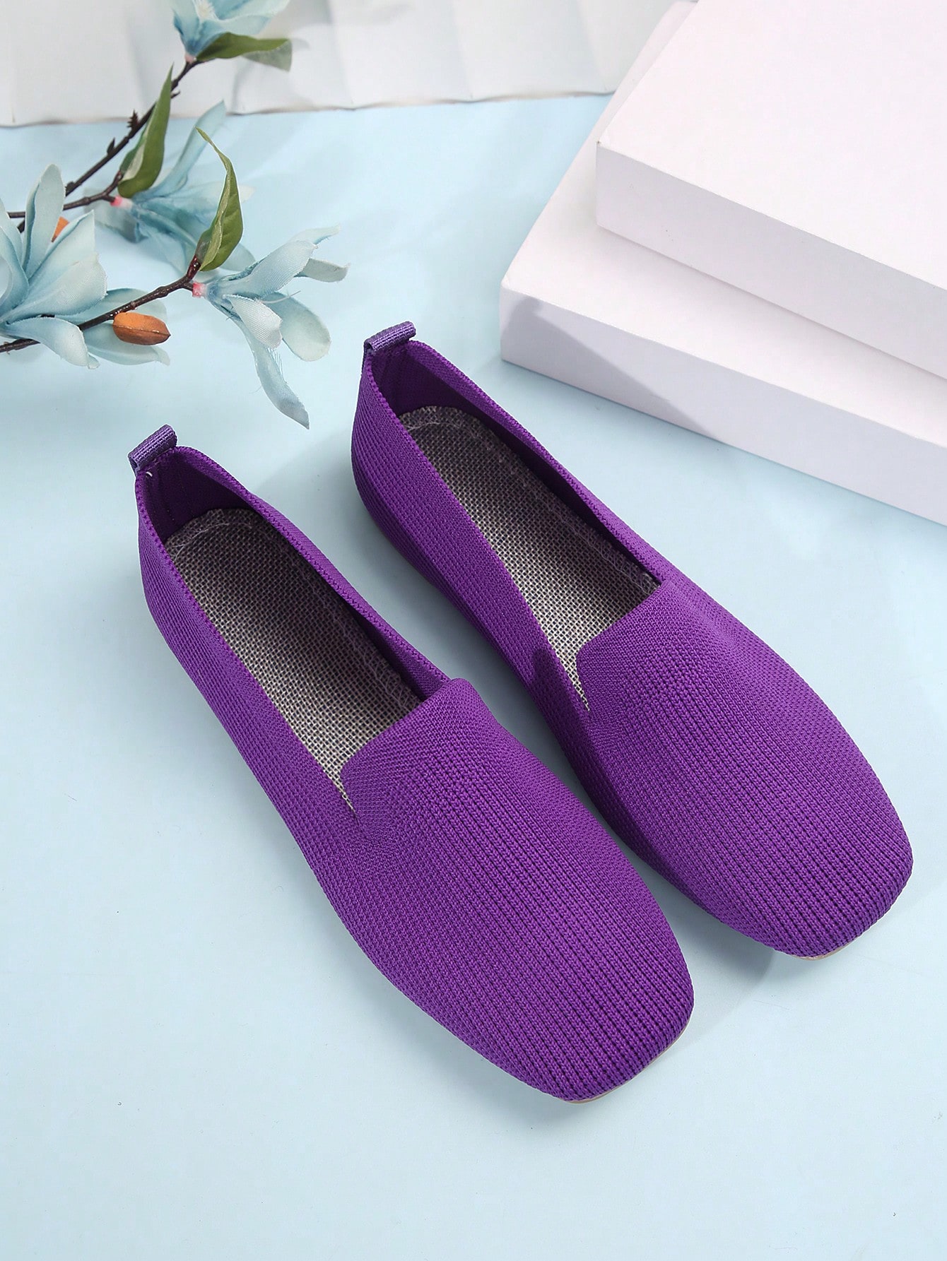 Women Flats