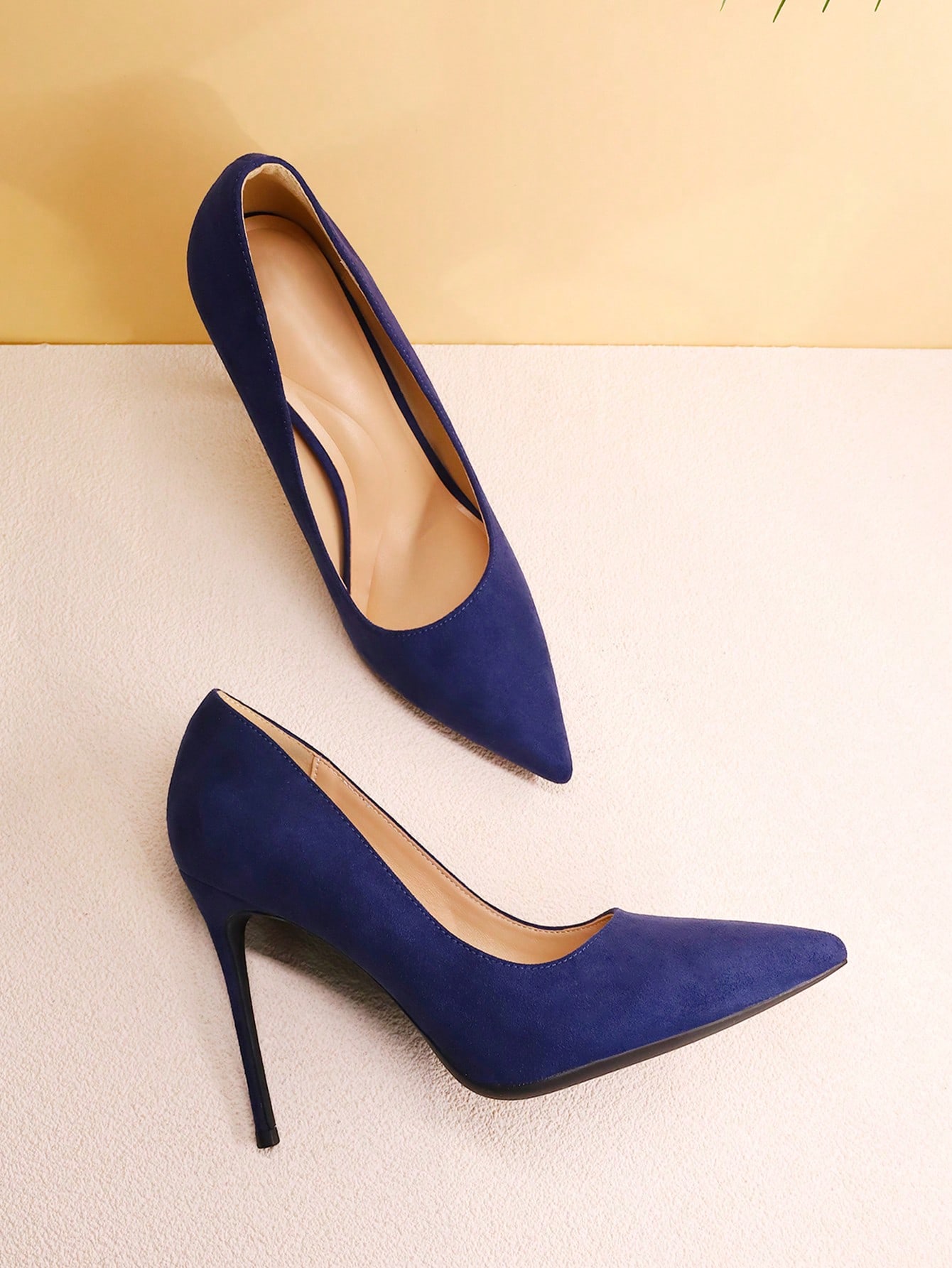 In Navy Blue Women Pumps