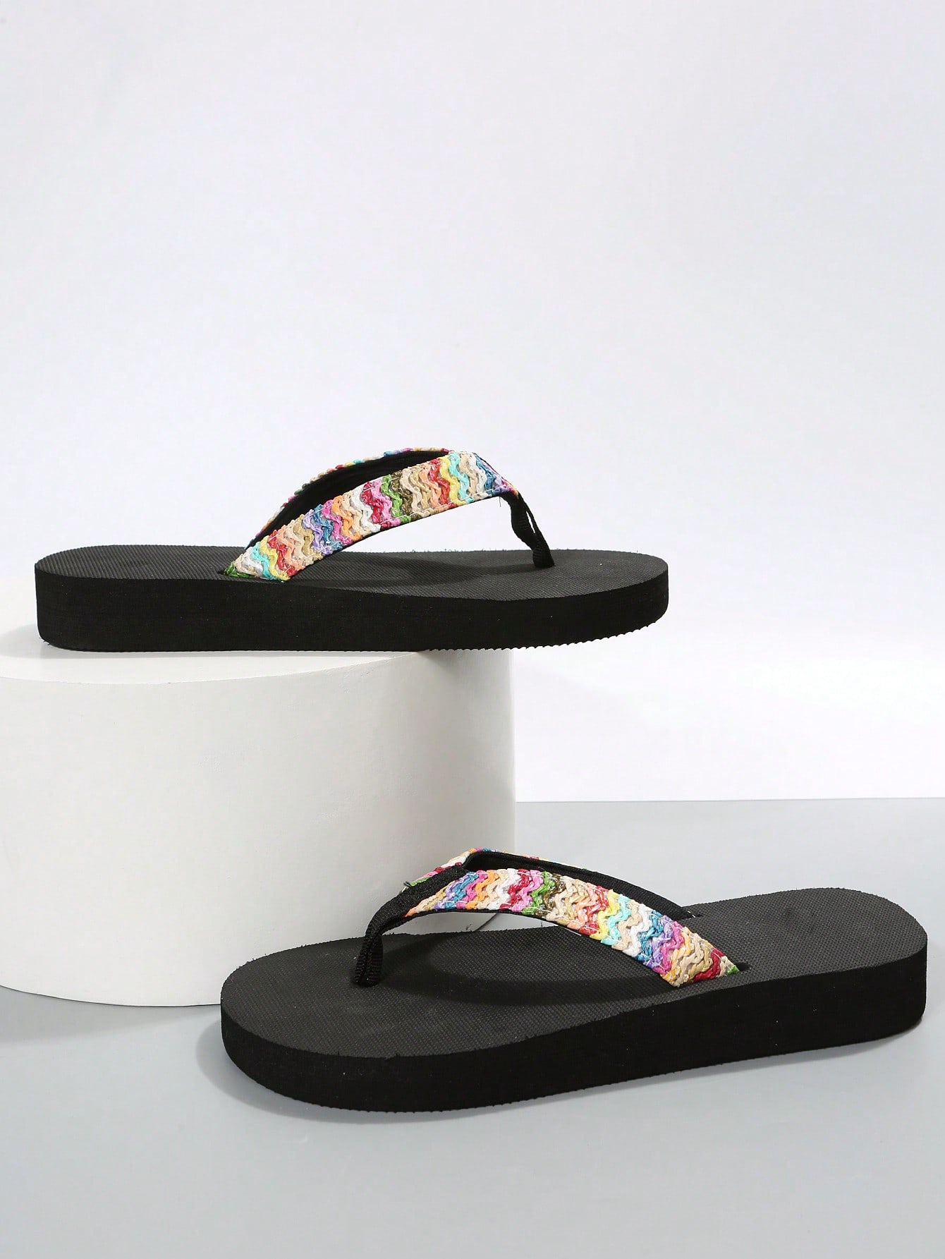 In Multicolor Women Flip-Flops