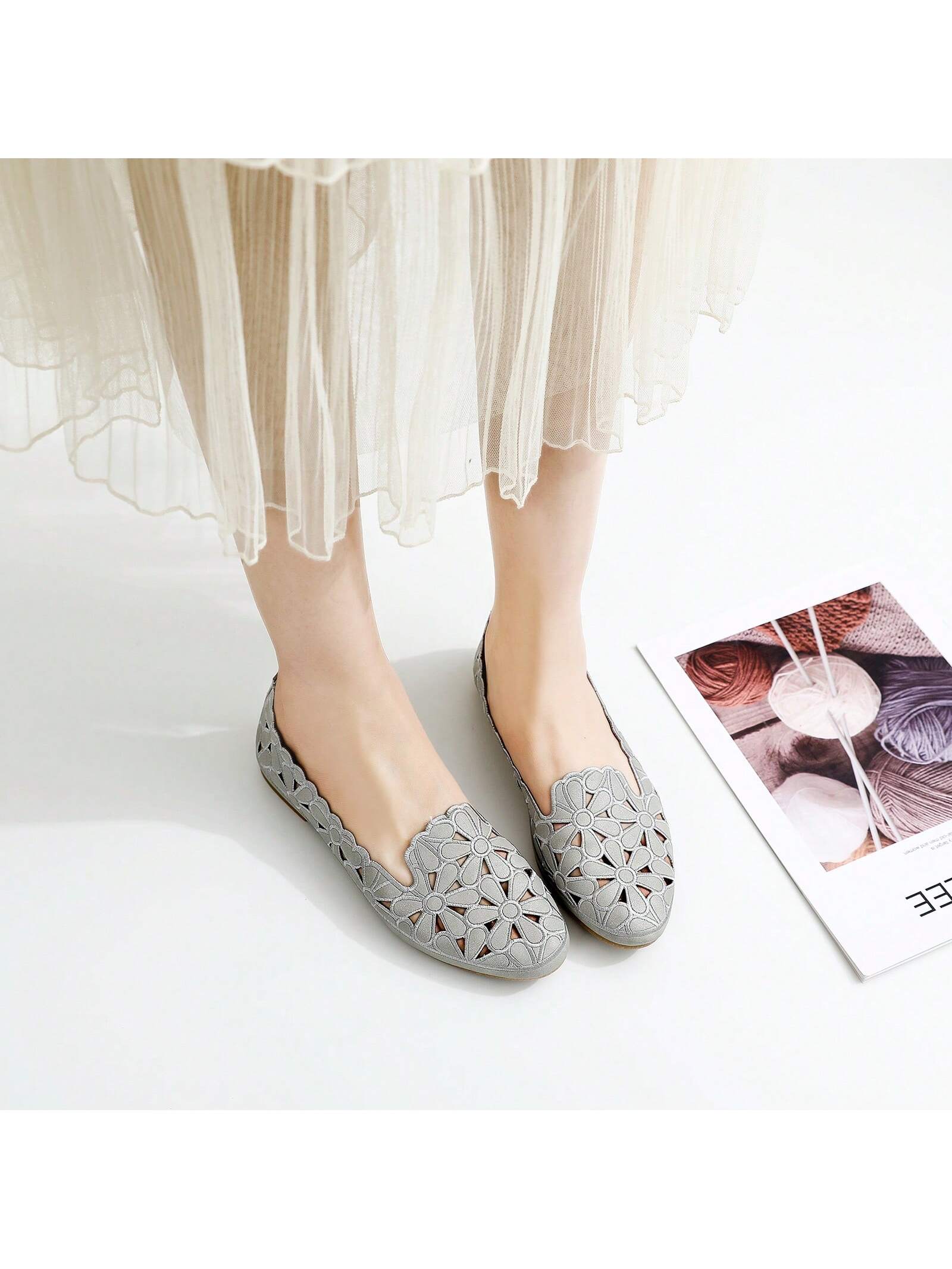 In Light Grey Women Shoes