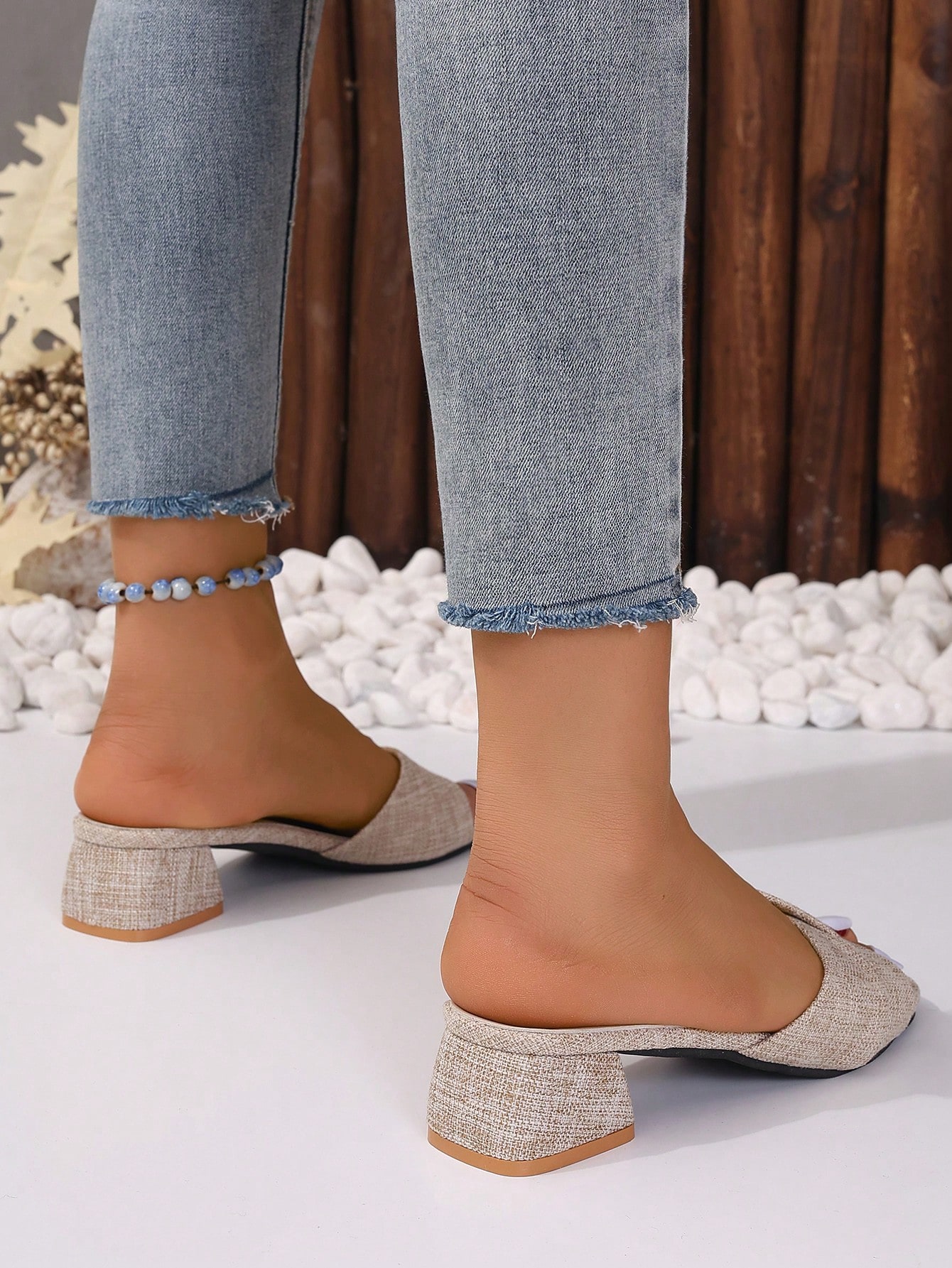 Low Heel Women Heeled Sandals