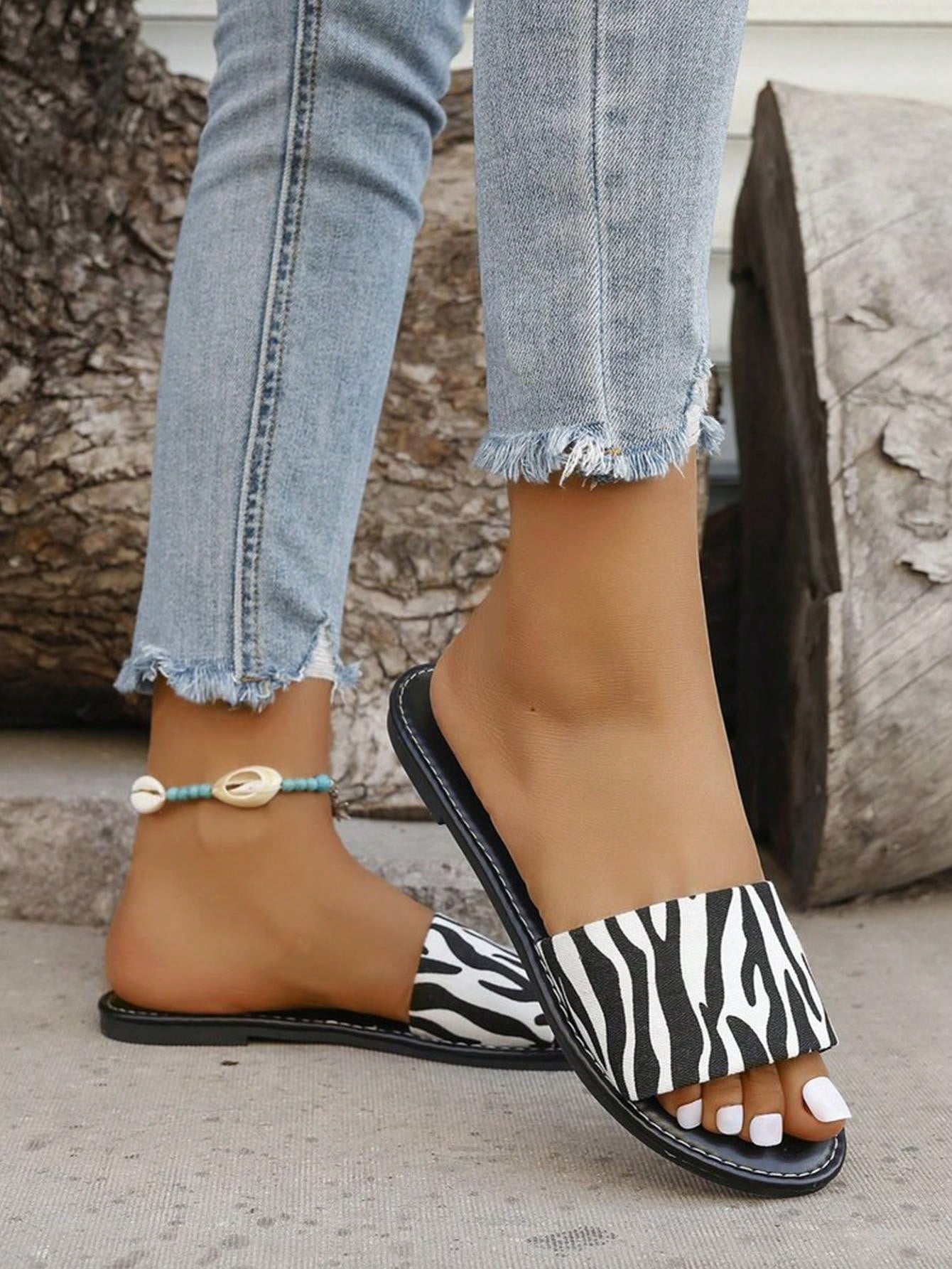 In Black and White Women Sandals