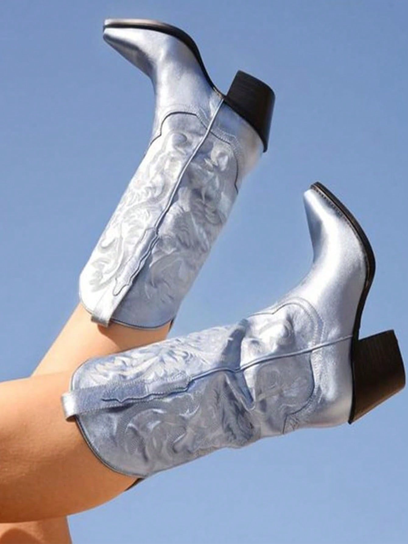 In Silver Women Fashion Boots