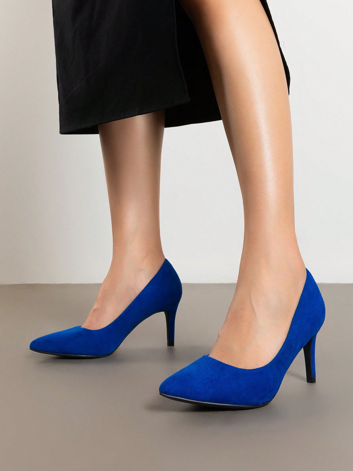 In Royal Blue Women Pumps