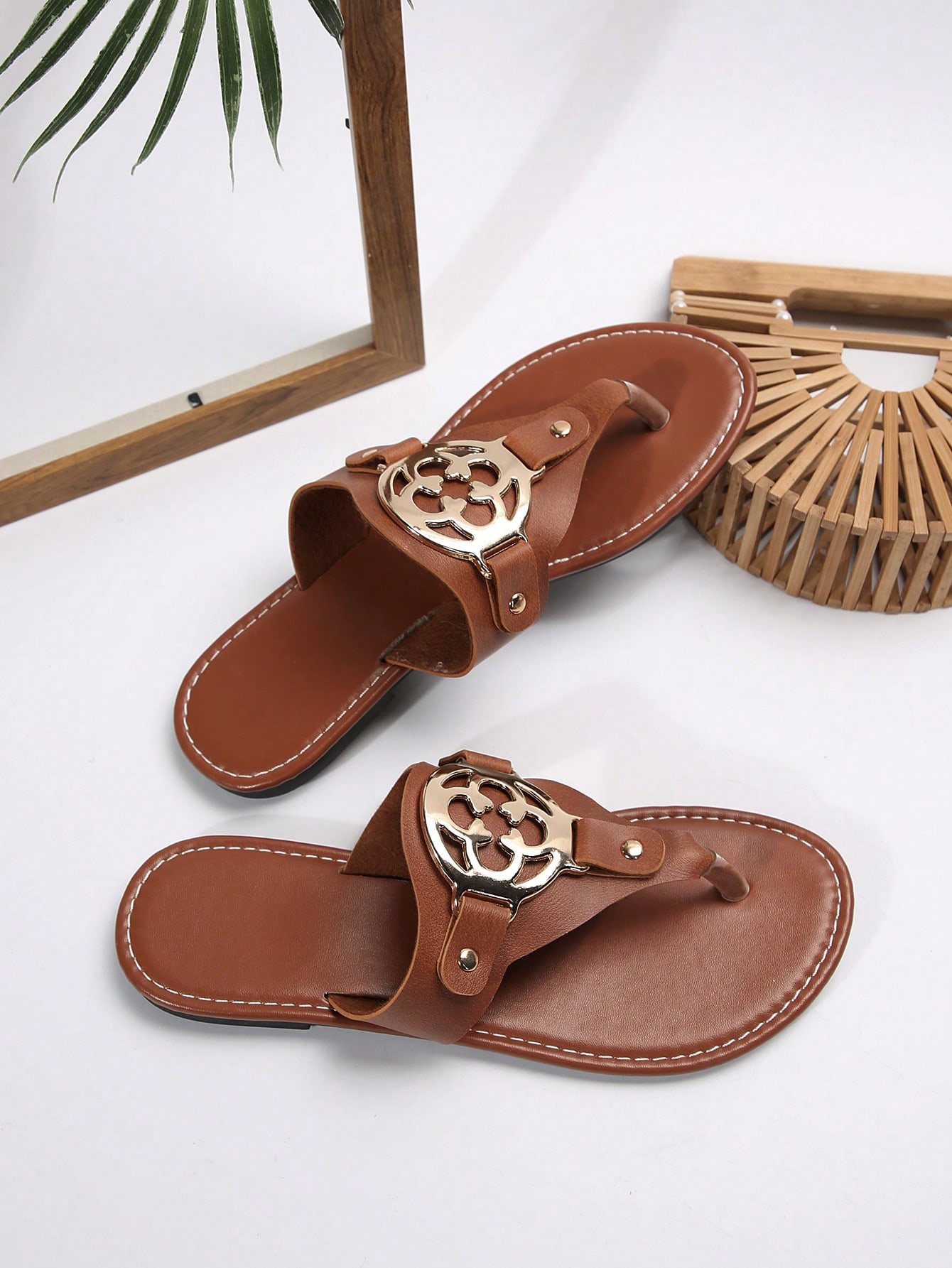 In Brown Women Flip-Flops